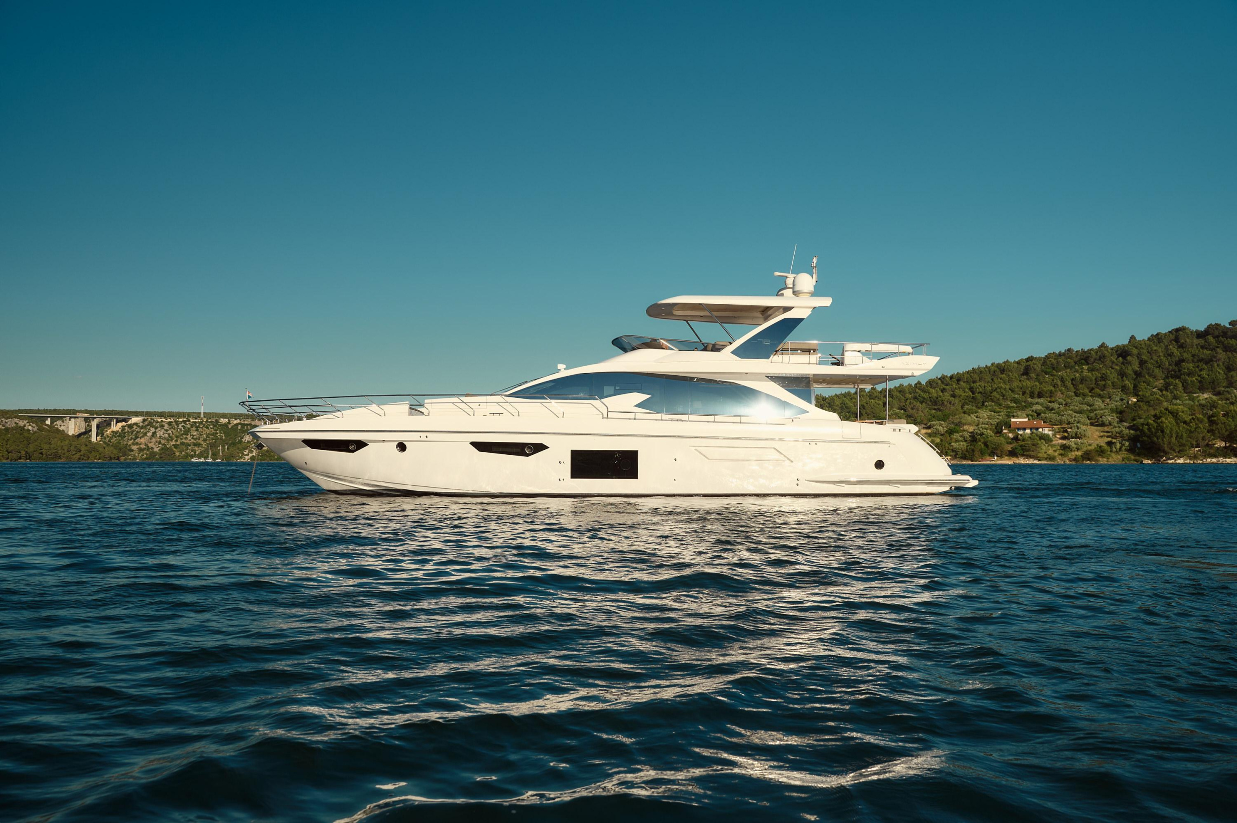 Azimut 72 — photo 123