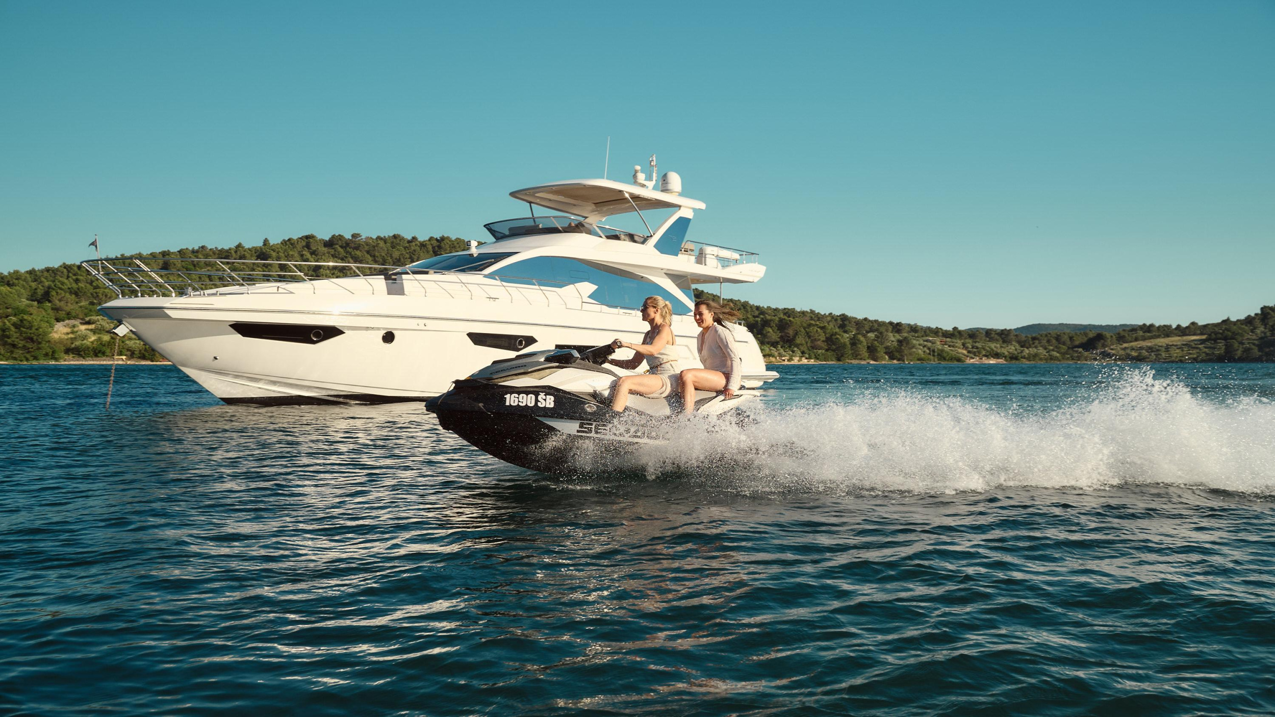 Azimut 72 — photo 131