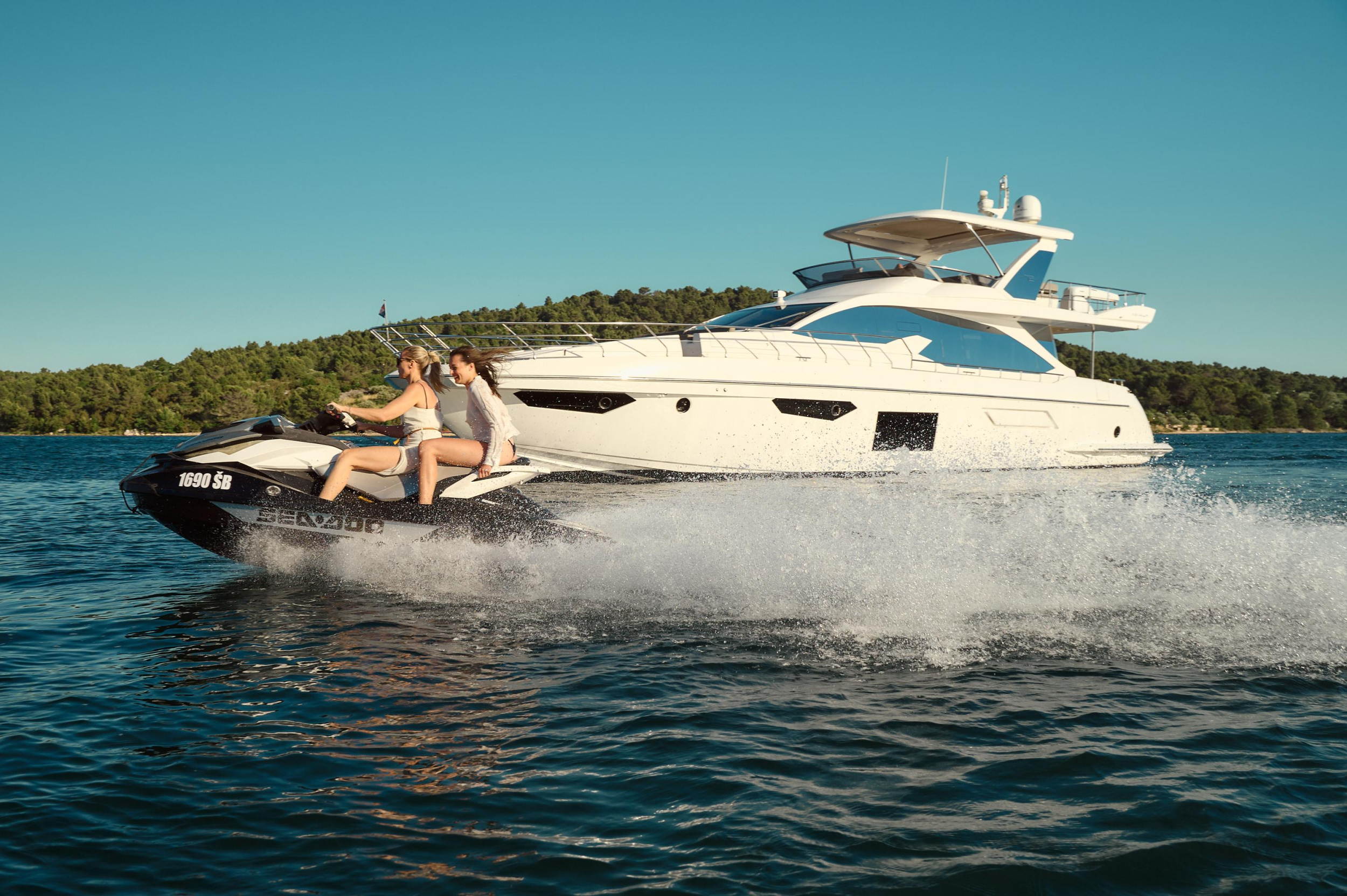 Azimut 72 — photo 15