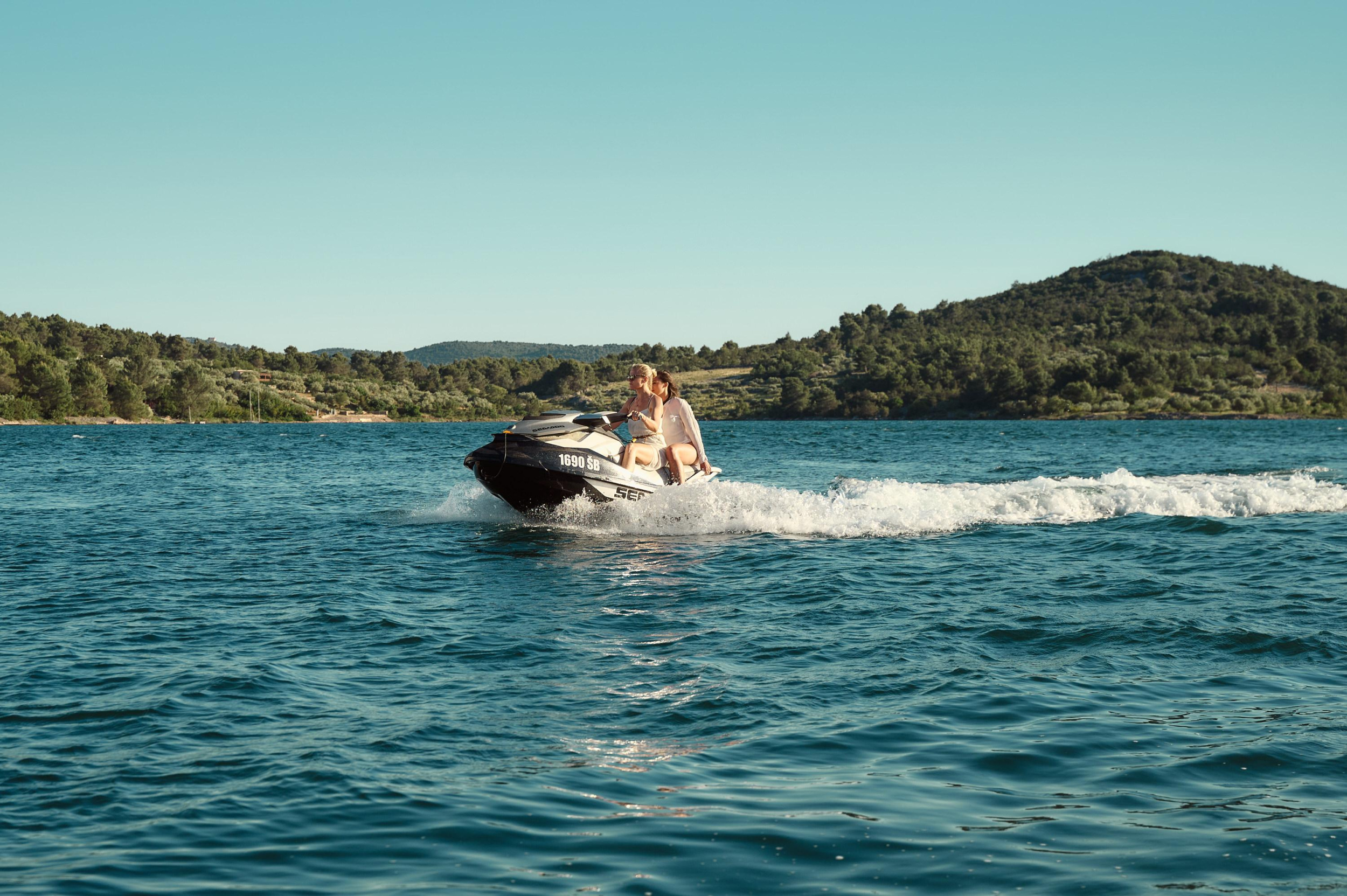 Azimut 72 — photo 129