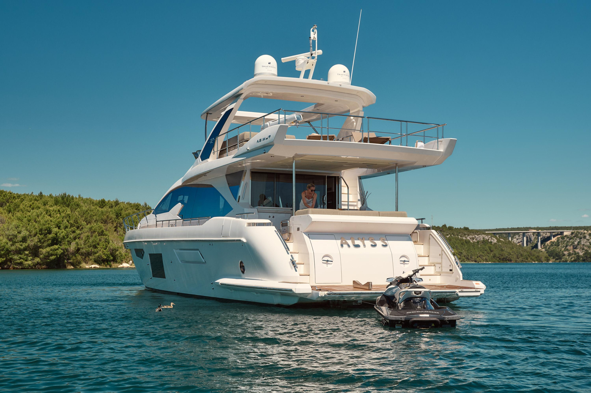 Azimut 72 — photo 37
