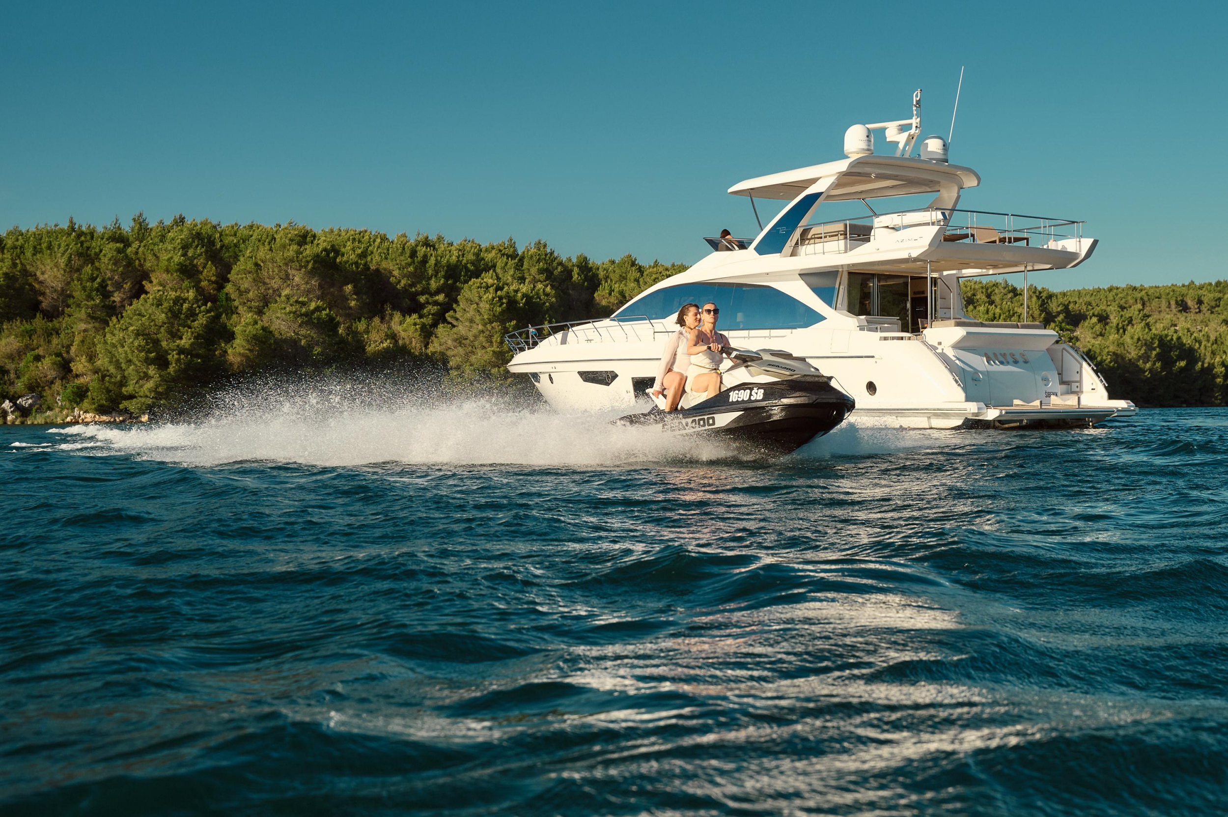 Azimut 72 — photo 66