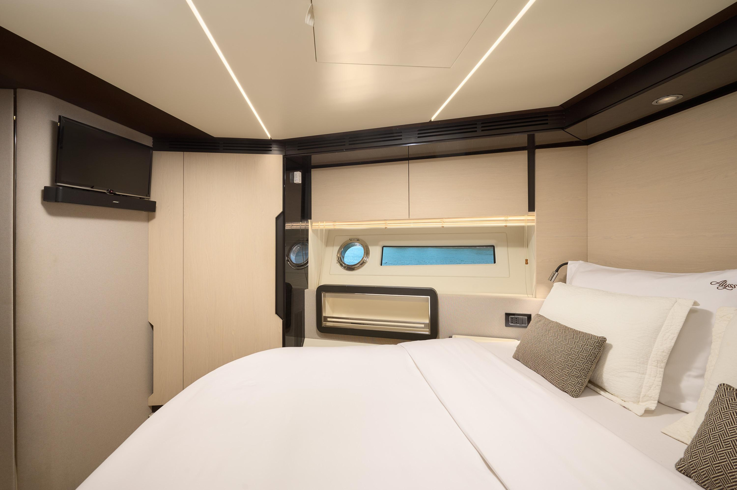 Azimut 72 — photo 6