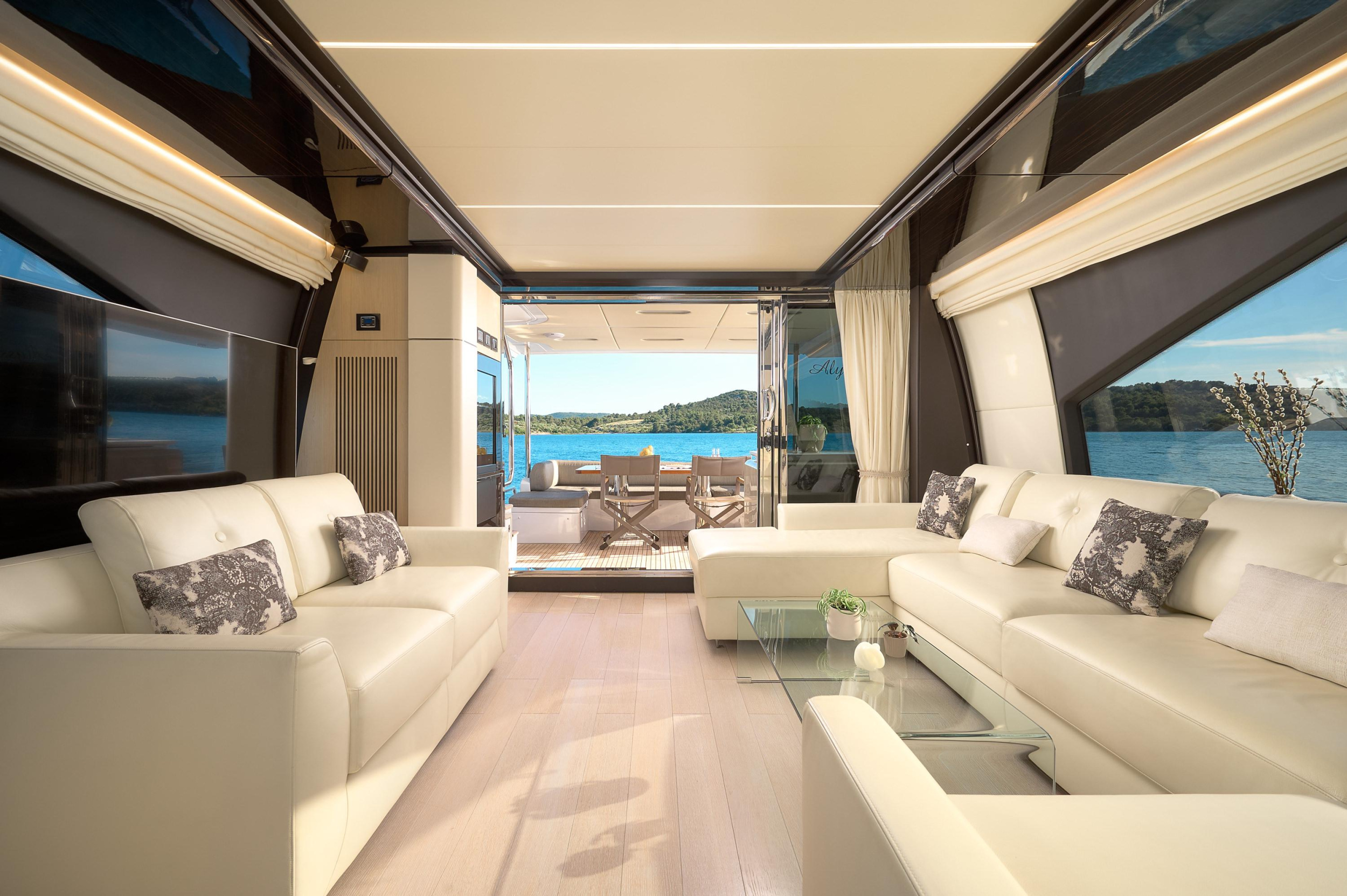Azimut 72 — photo 4