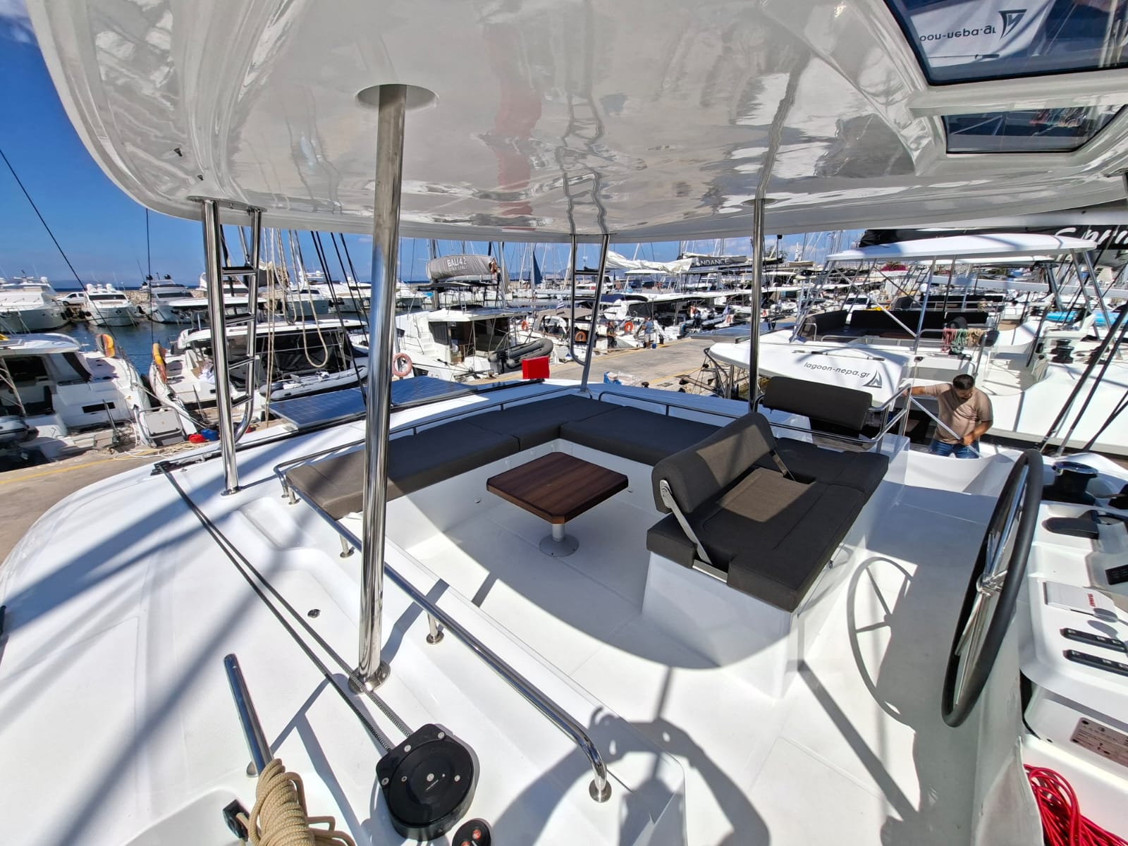 Lagoon 51 — photo 11