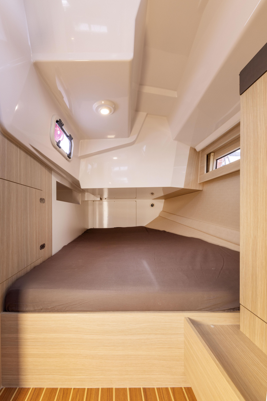 Maxus 34 — photo 29