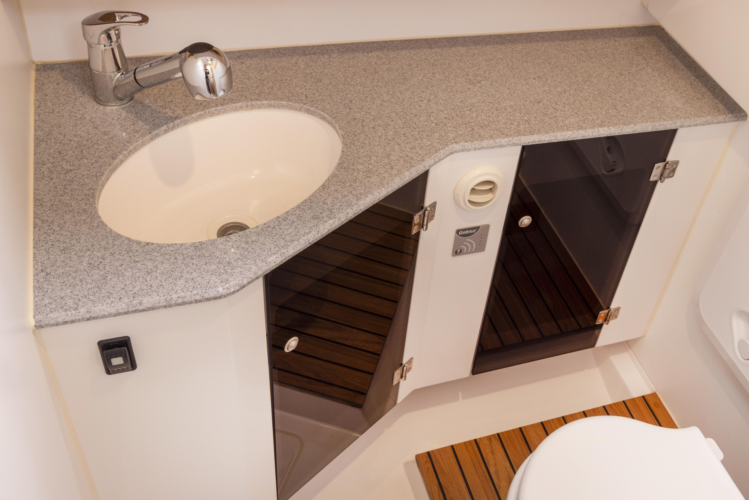 Nexus Revo 870 Prestige — photo 16