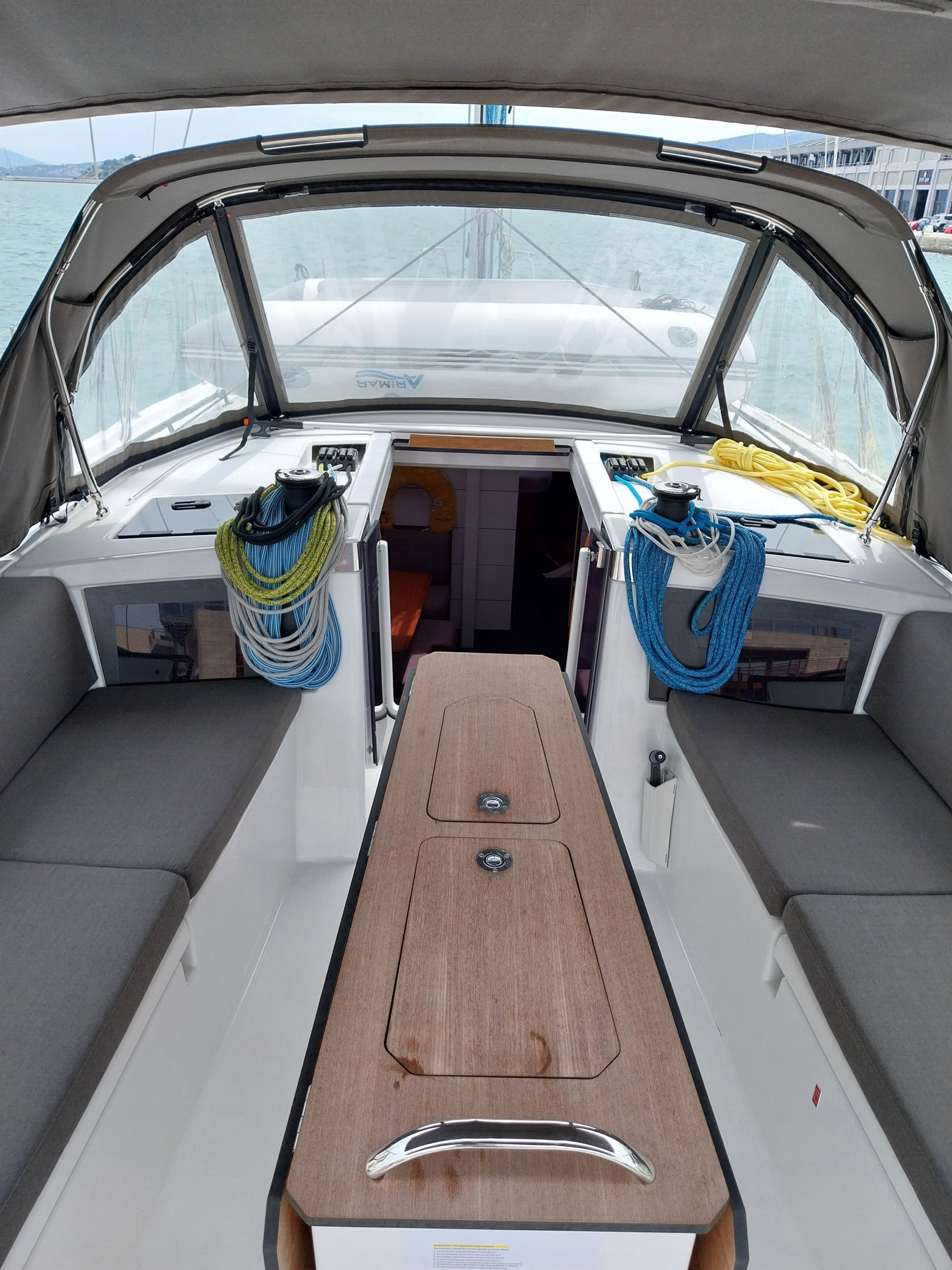 Dufour 41 — photo 36