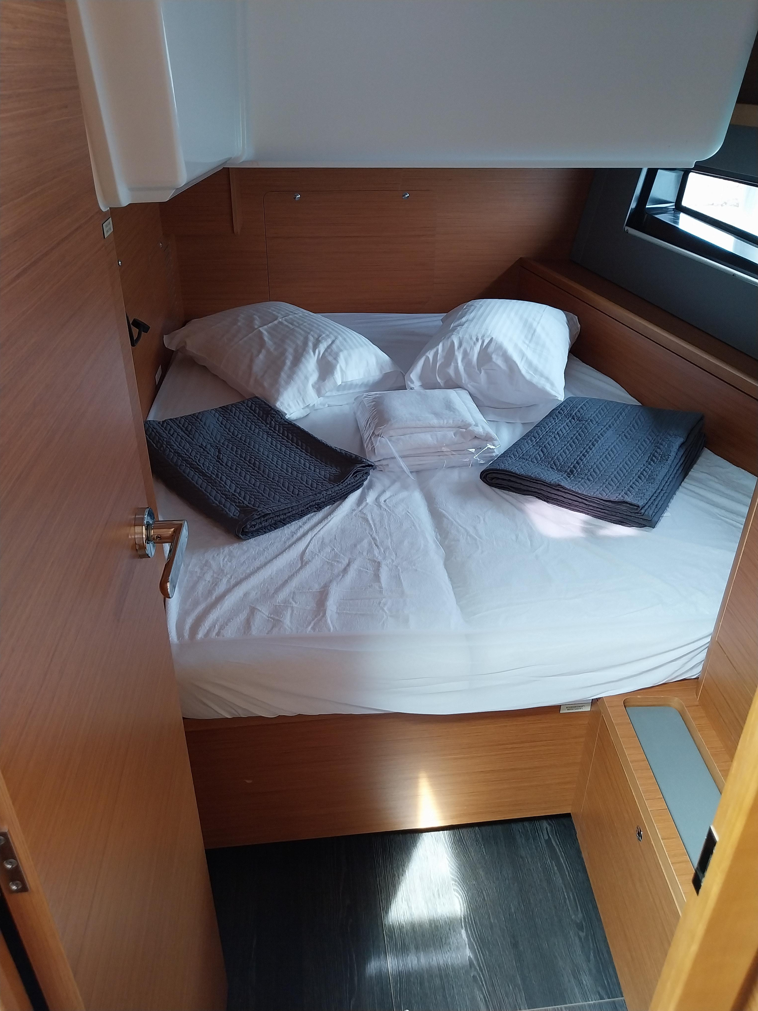 Dufour 41 — photo 24