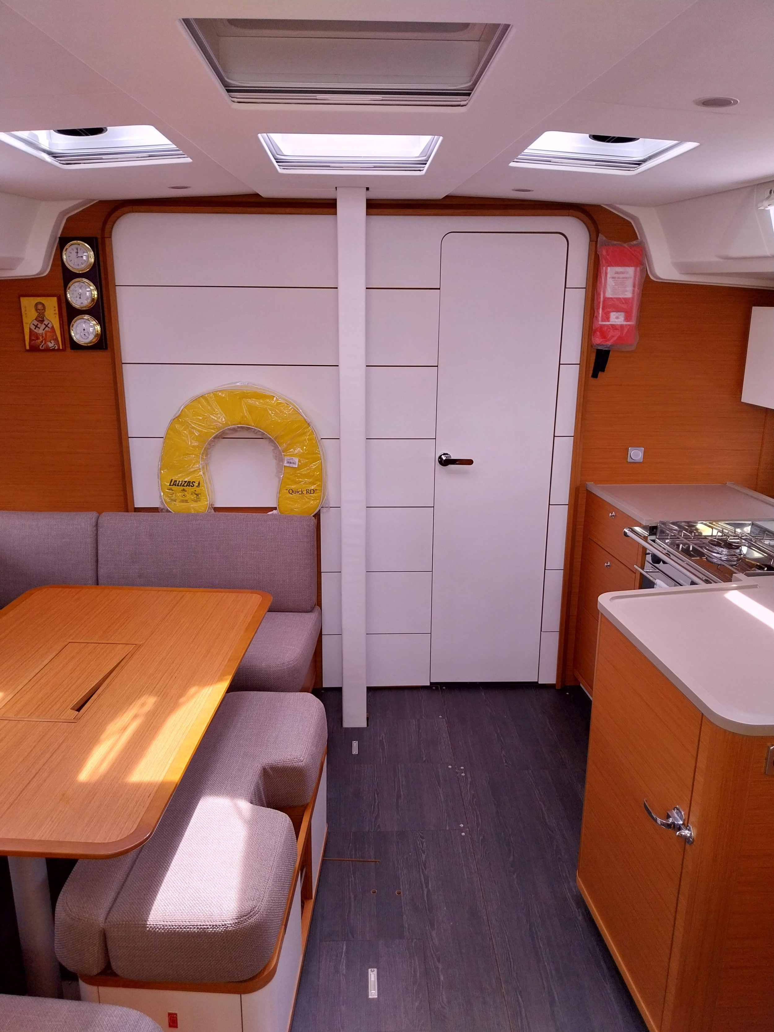 Dufour 41 — photo 11