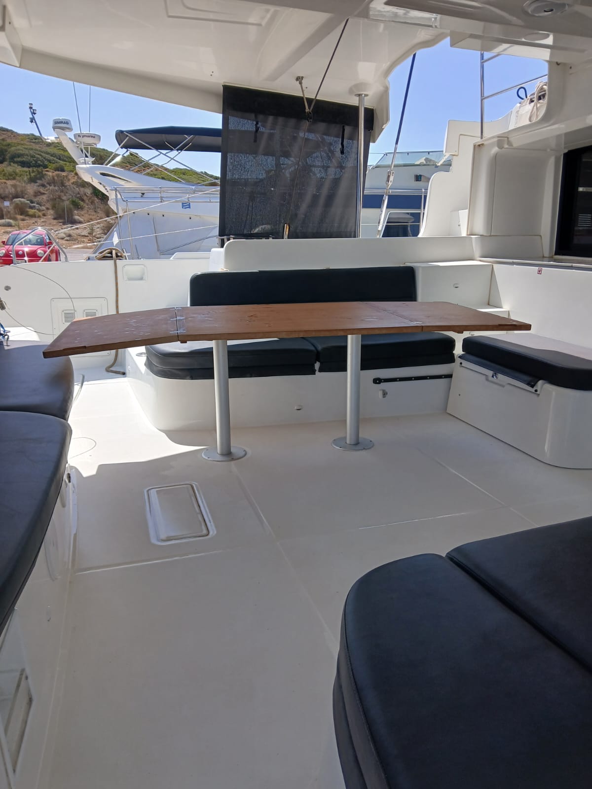 Lagoon 46 — photo 9