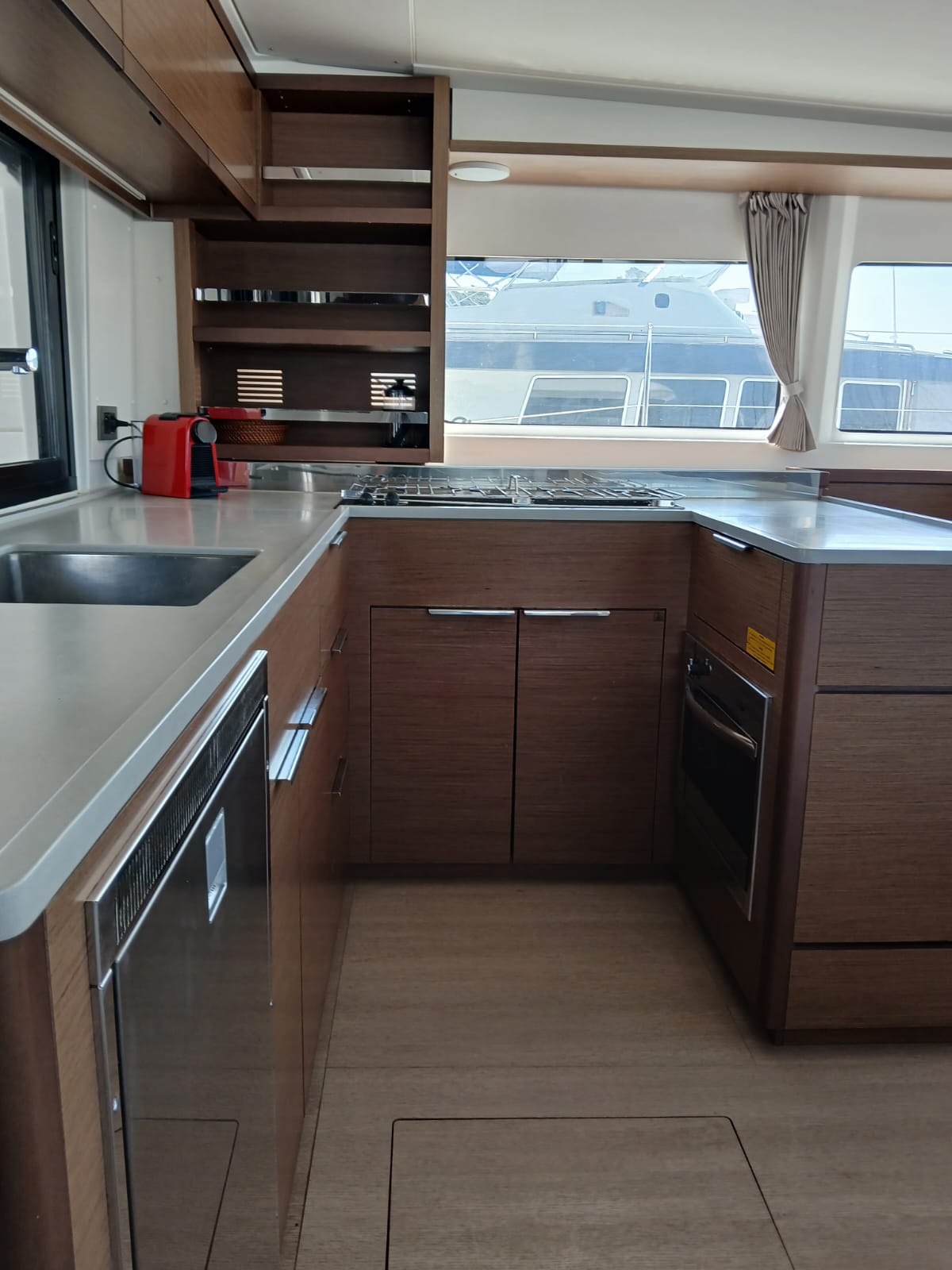 Lagoon 46 — photo 10