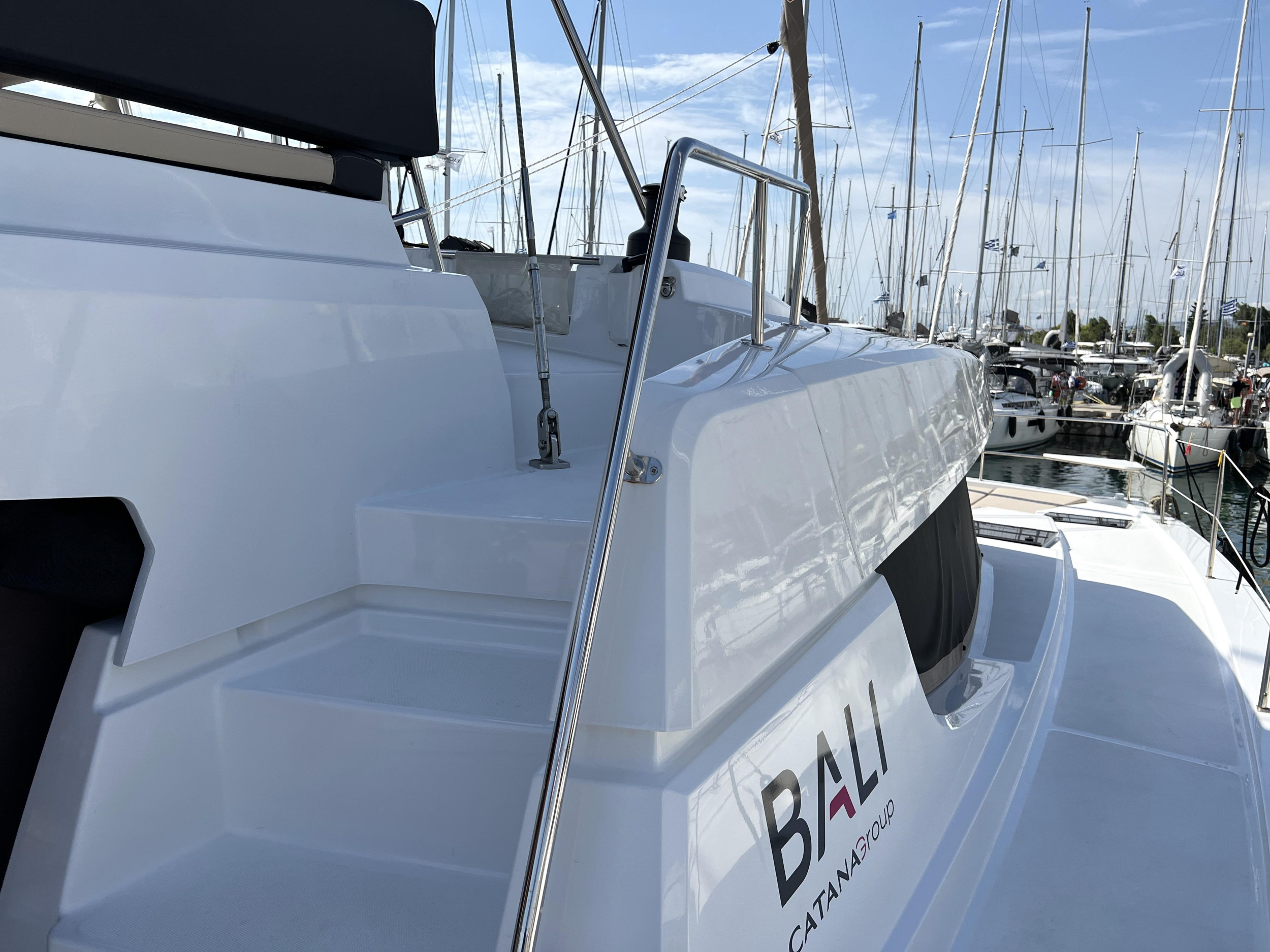 Bali 4.6 (5+2 cab) — photo 12
