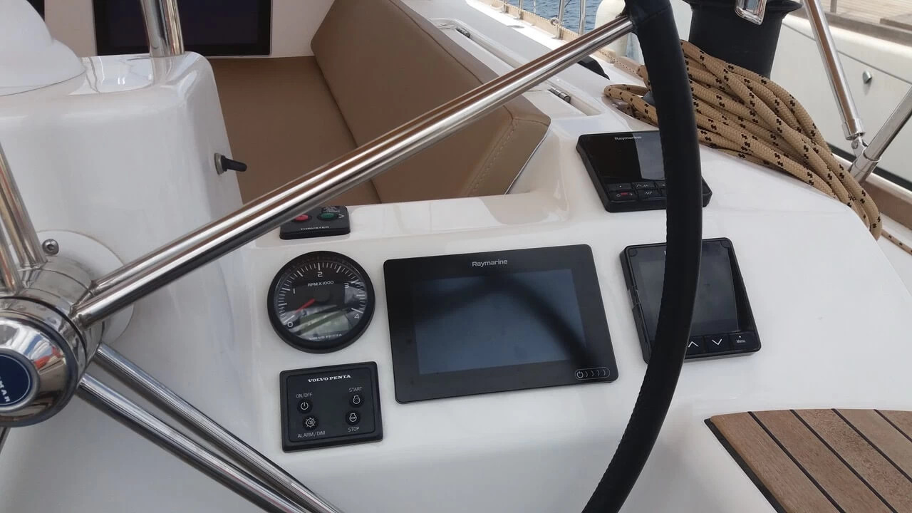 Dufour 460 Grand Large — photo 7