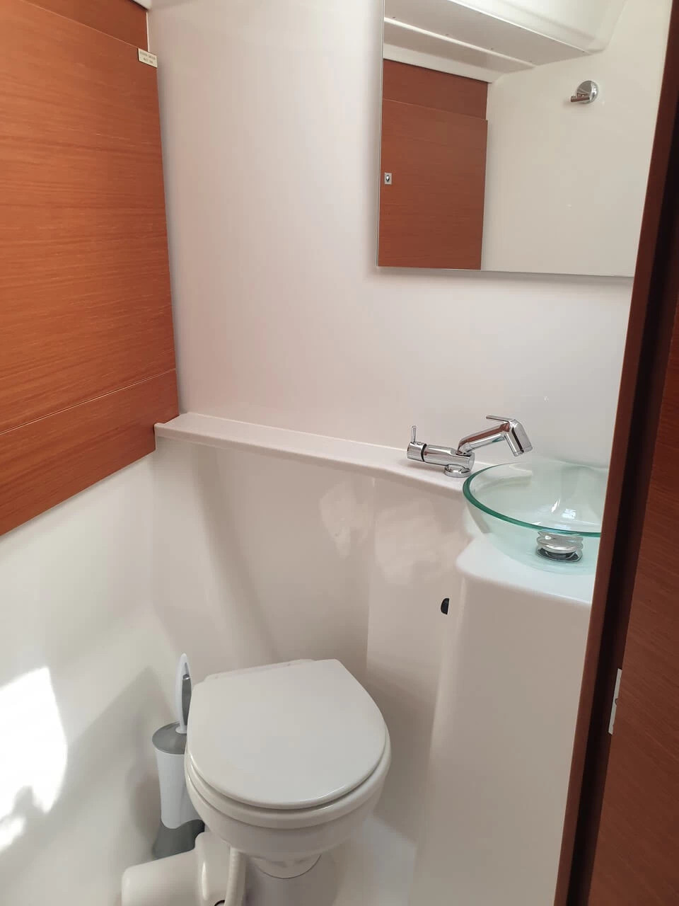 Dufour 460 Grand Large — photo 8