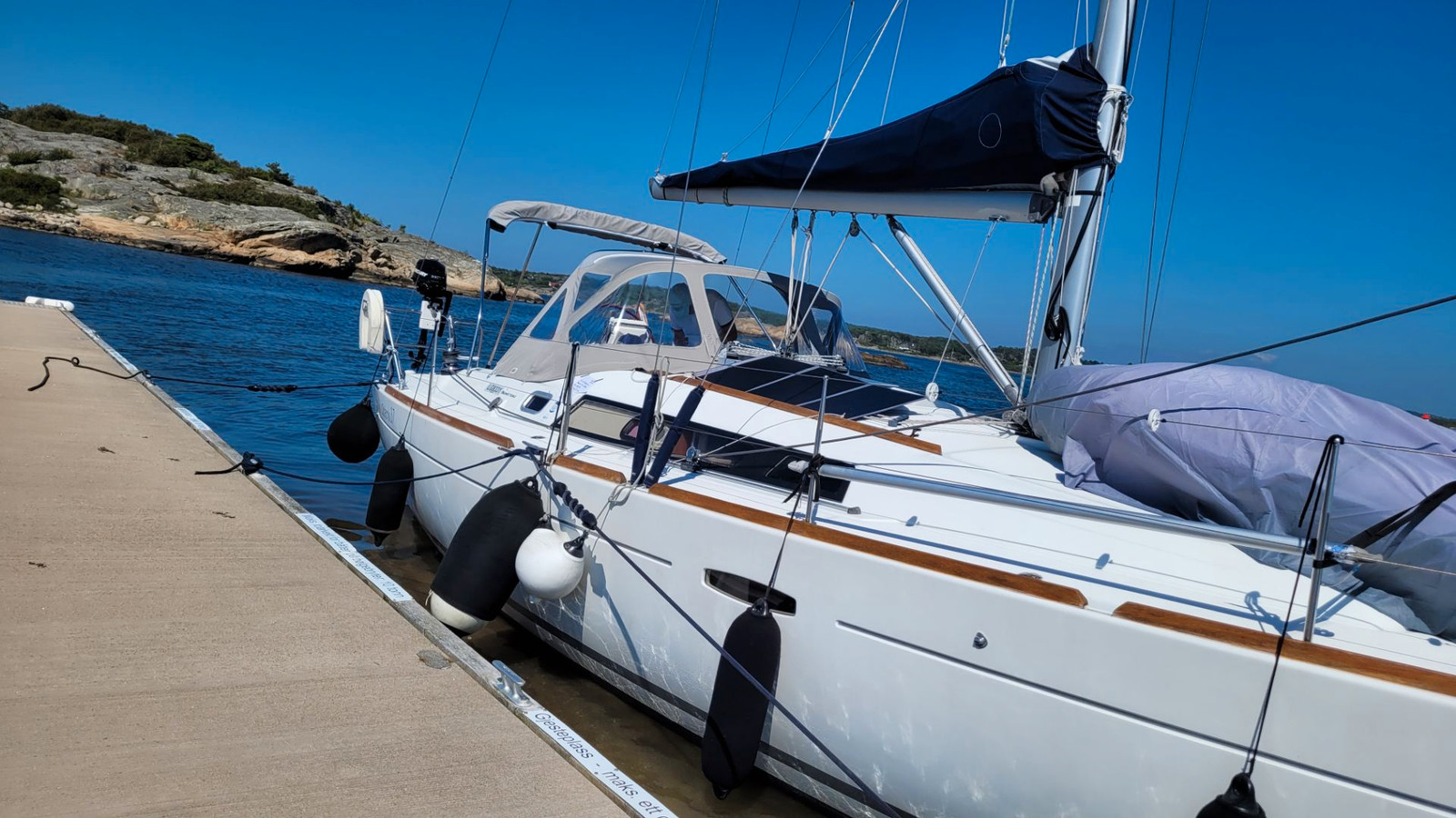 Beneteau Oceanis 37 — photo 28