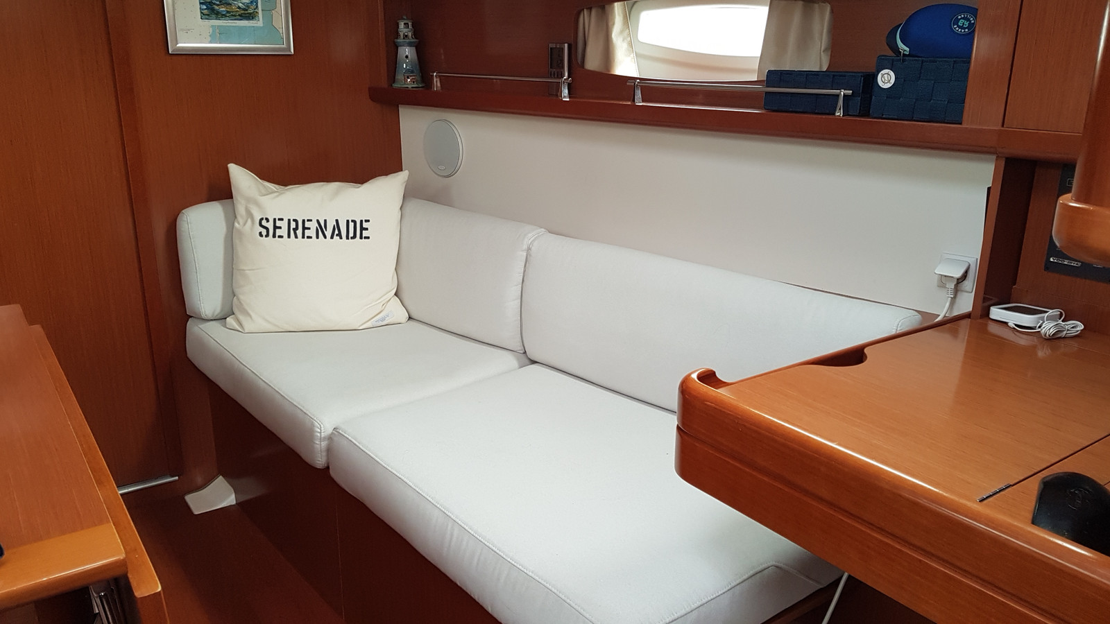 Beneteau Oceanis 37 — photo 29