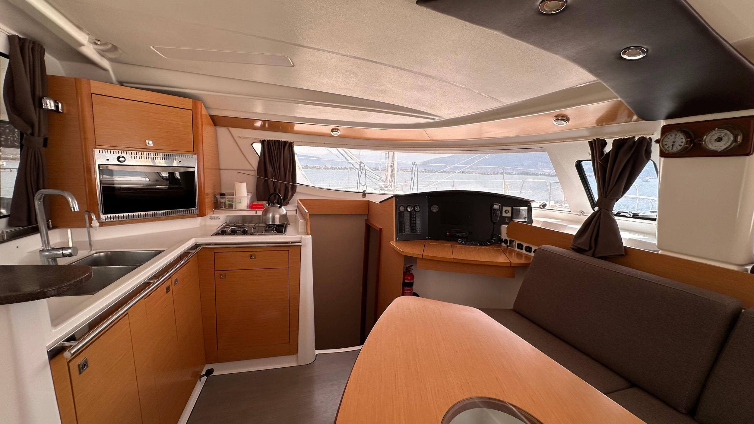 Fountaine Pajot Lipari 41 — photo 10