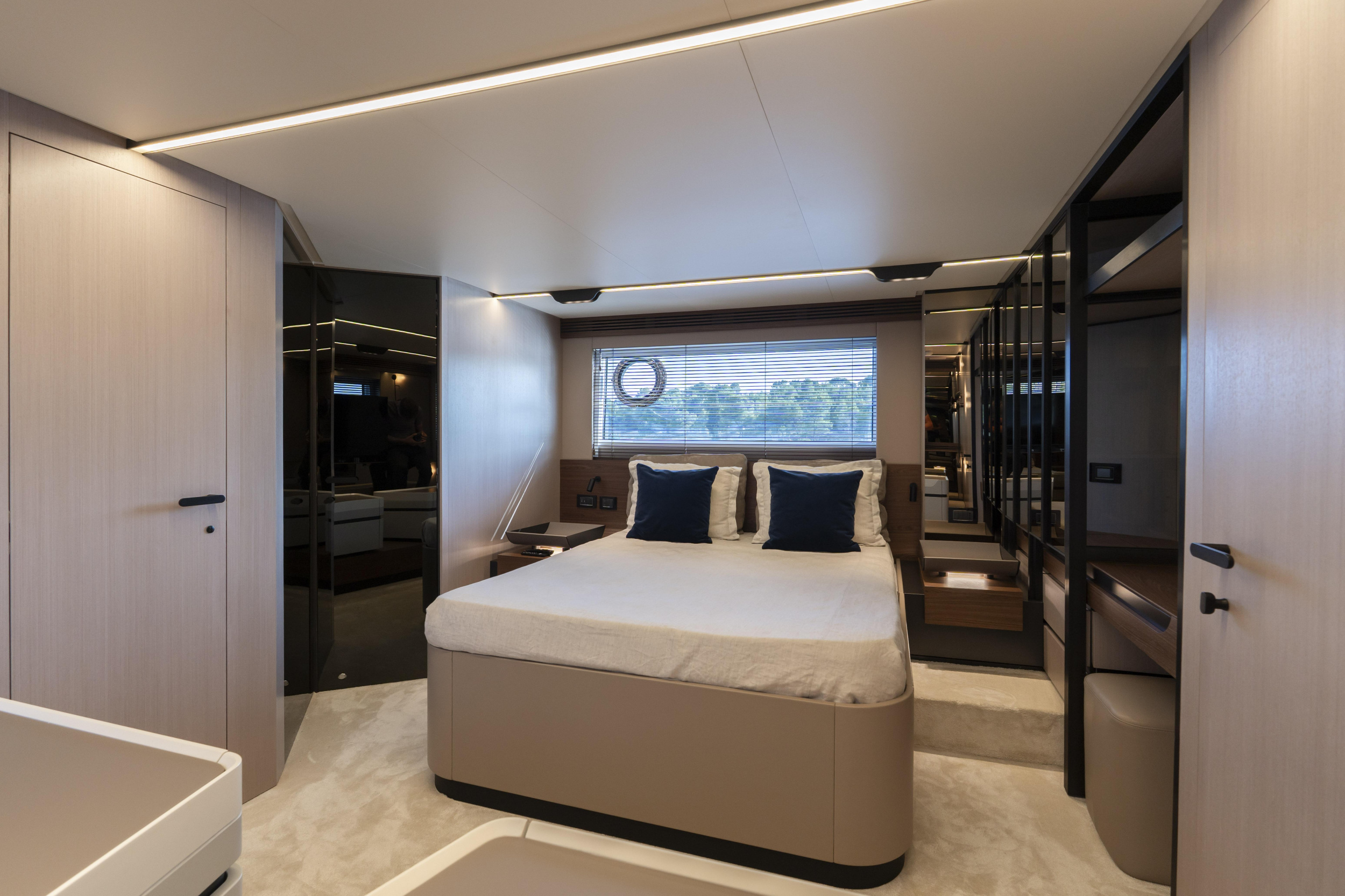 Azimut S7 — photo 110