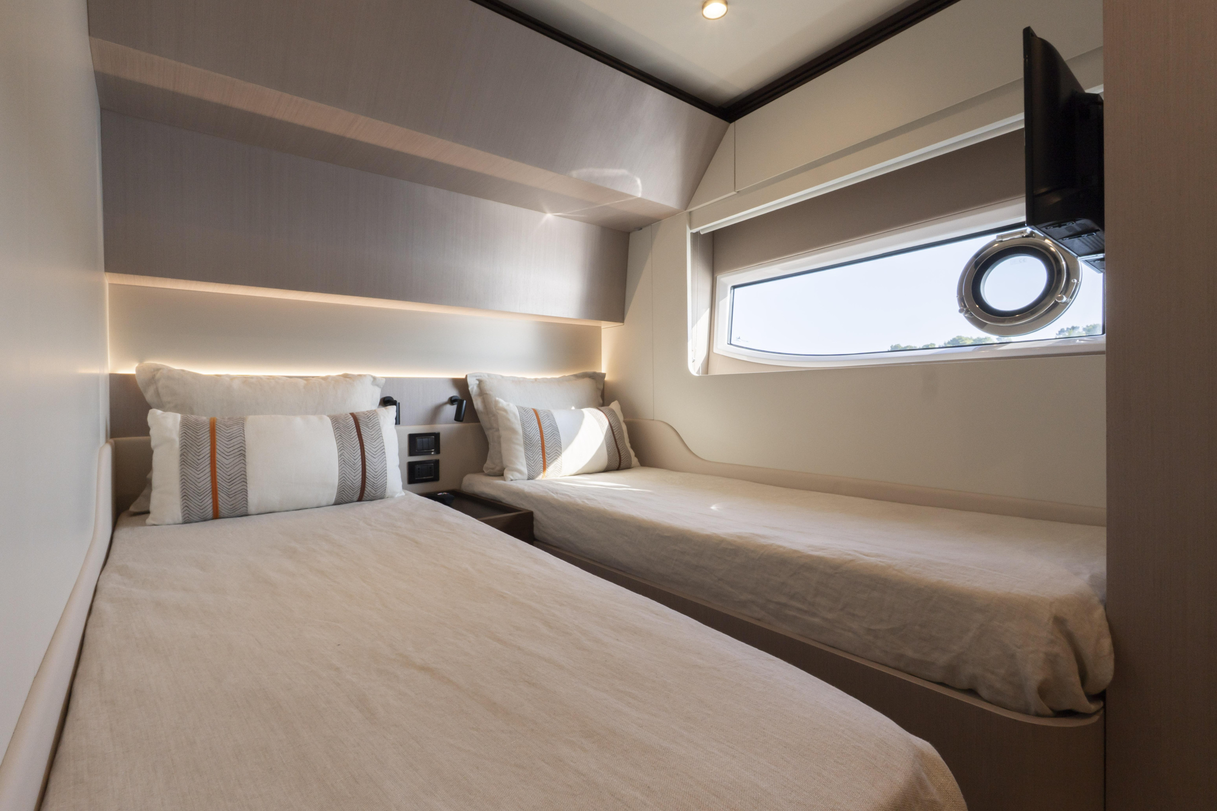 Azimut S7 — photo 14