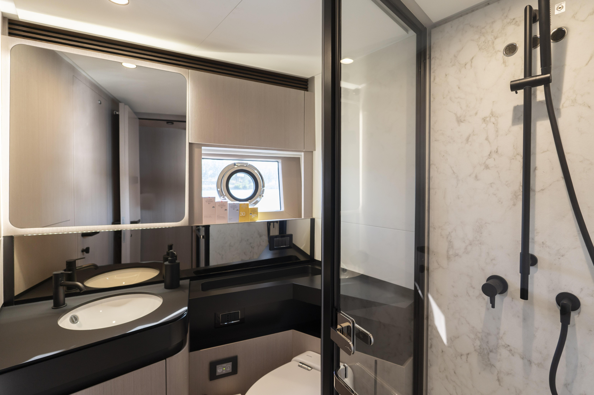 Azimut S7 — photo 34