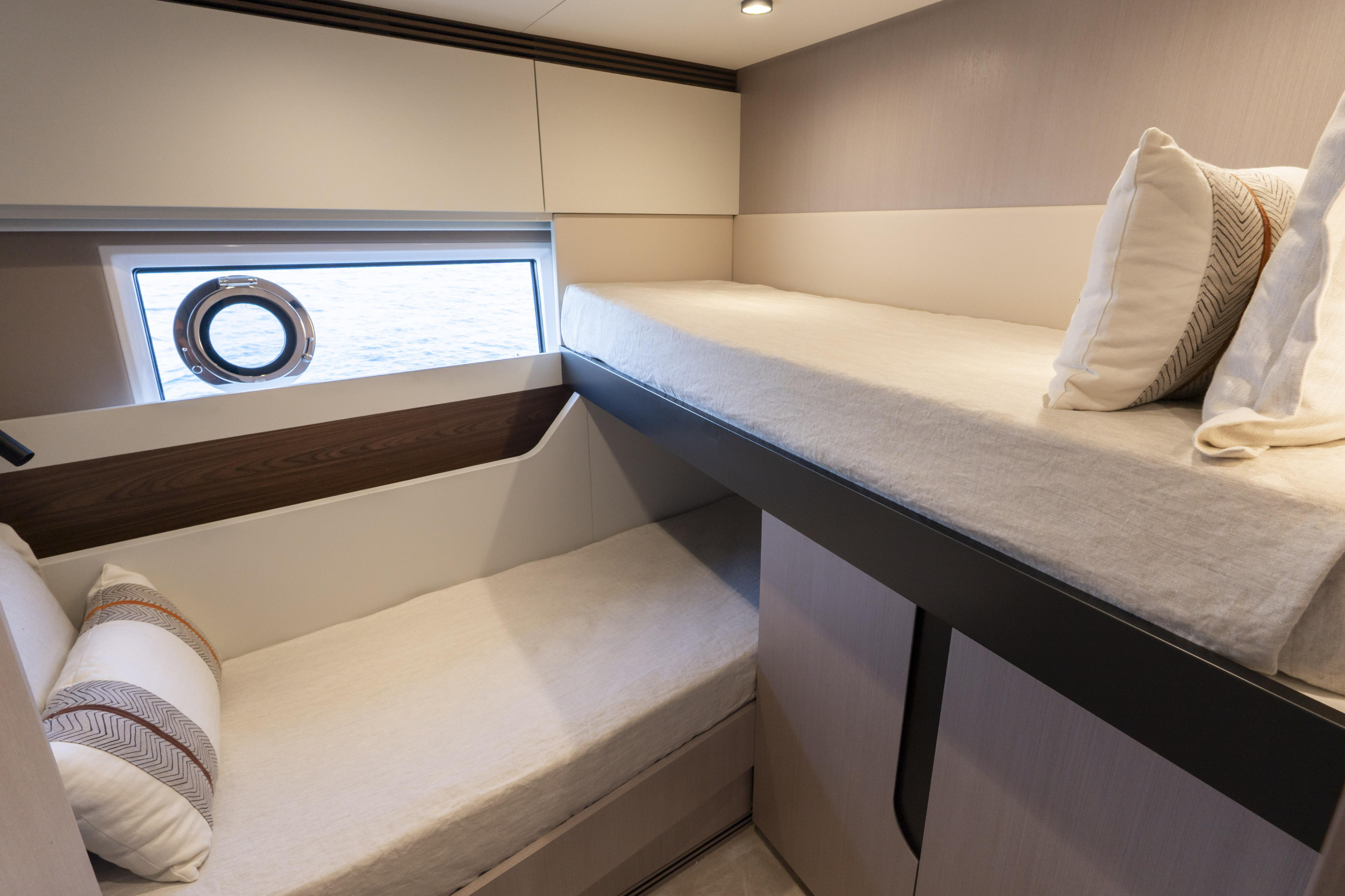 Azimut S7 — photo 98