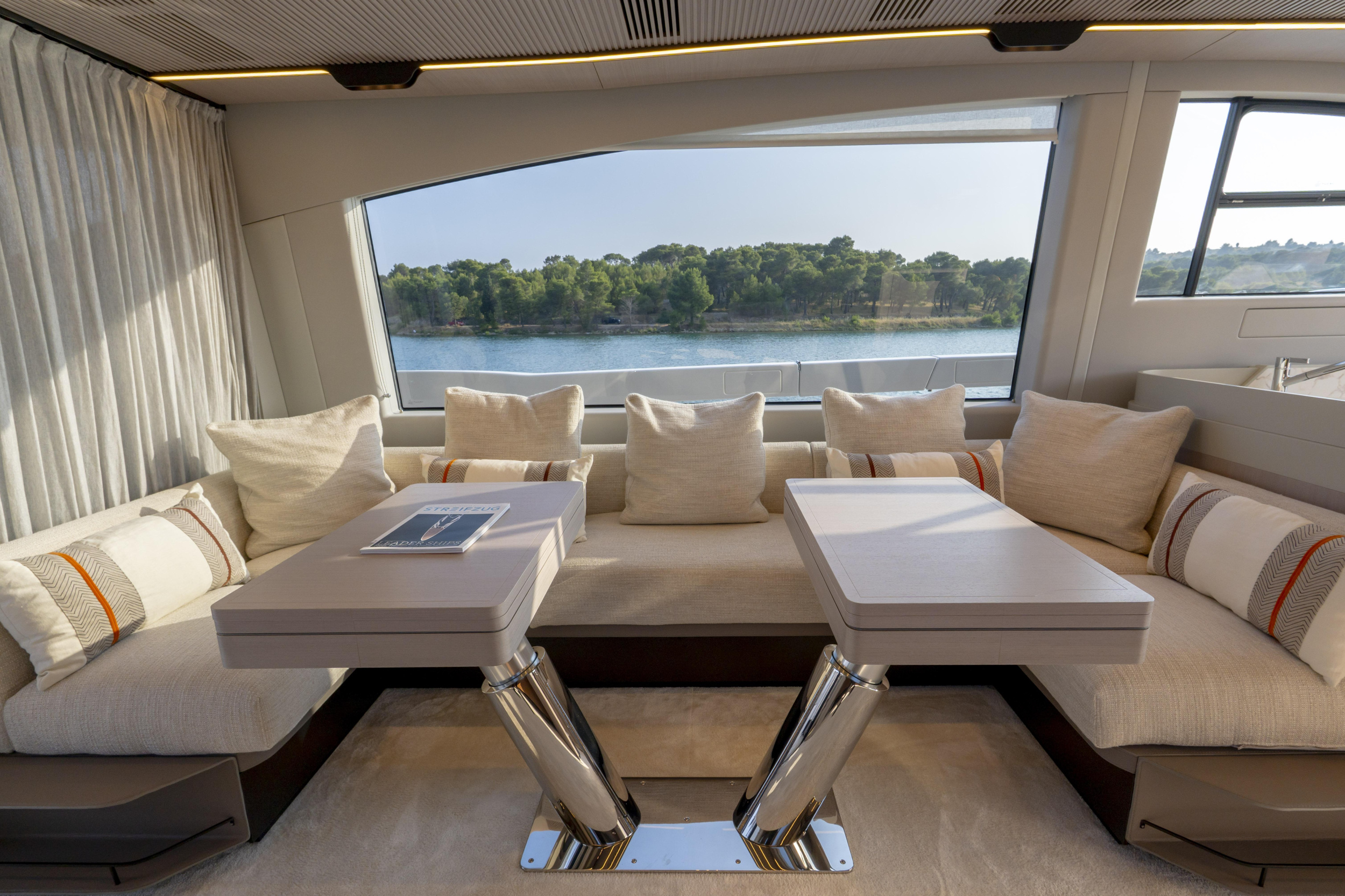 Azimut S7 — photo 61