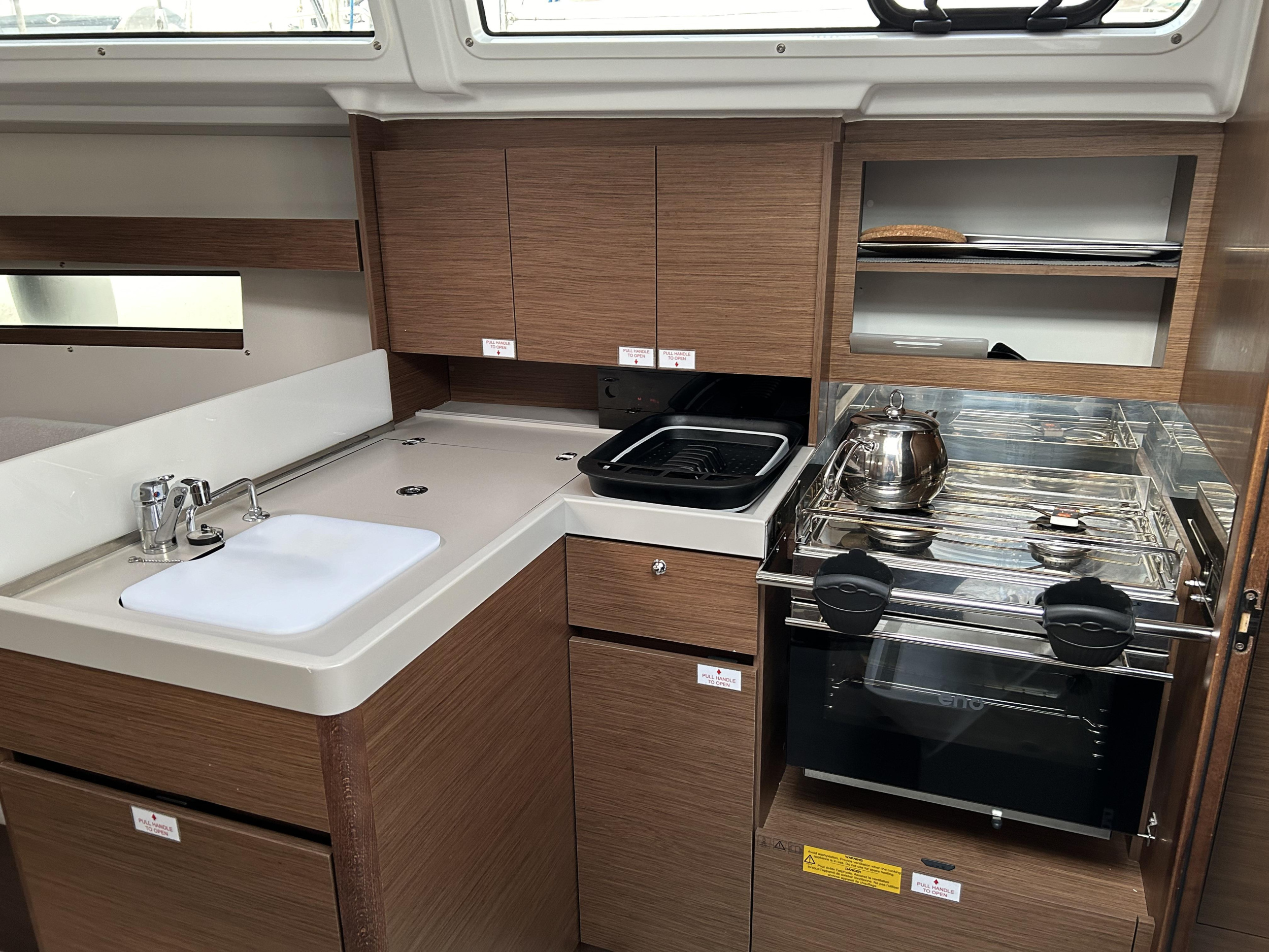 Oceanis 34.1 — photo 14