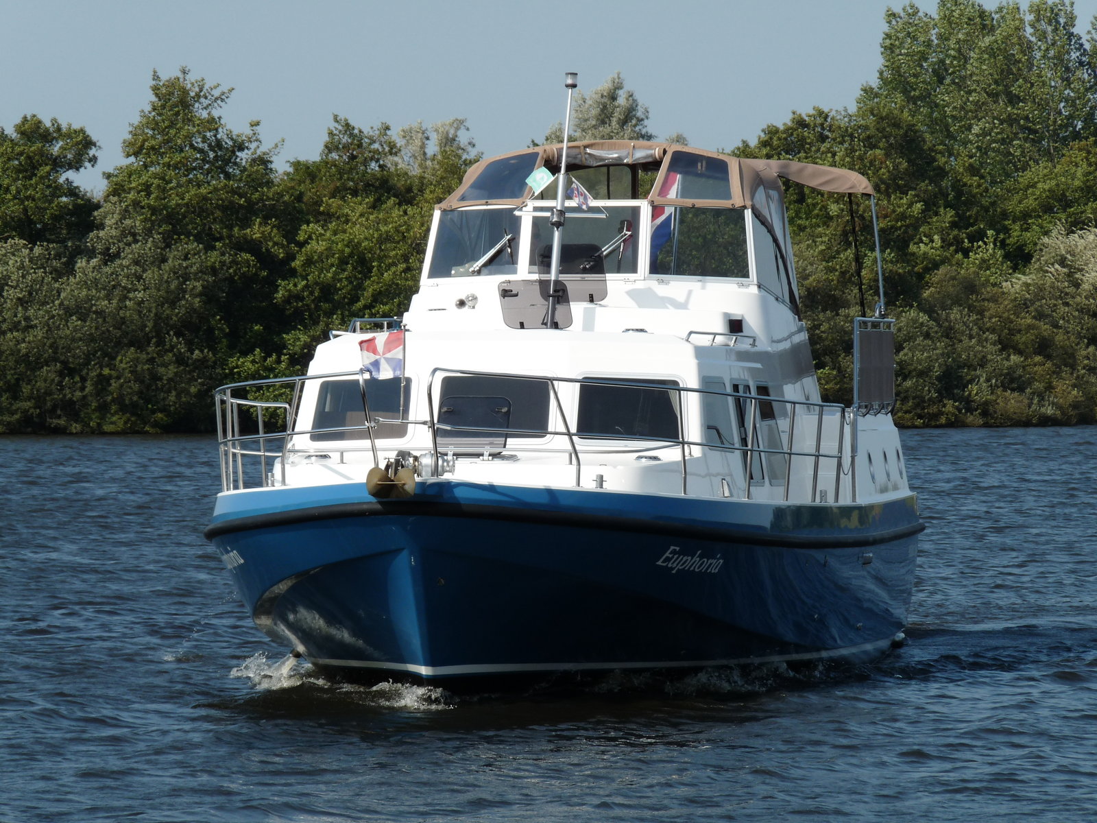 Holiday 1300 — photo 14