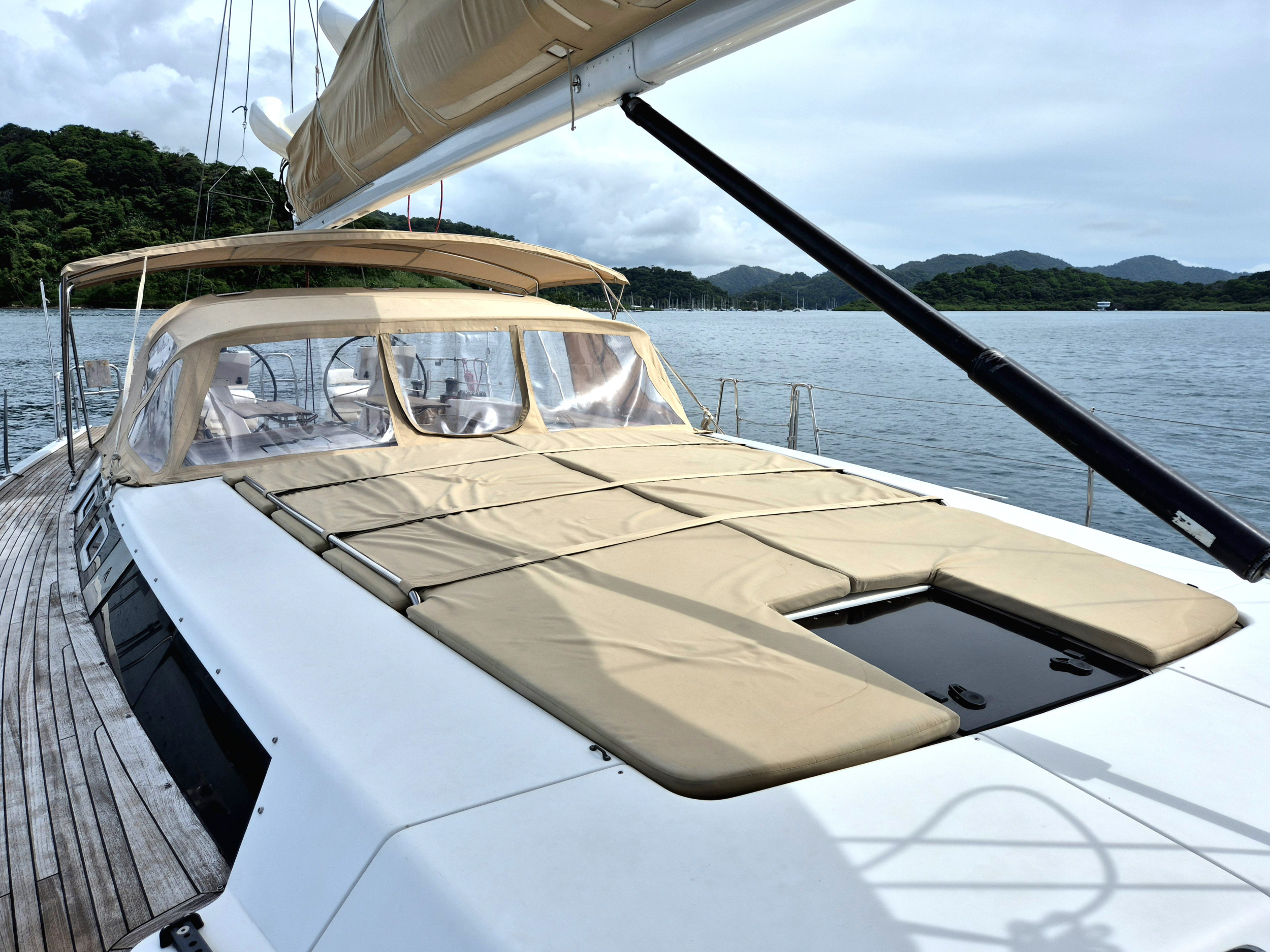Hanse 630e — photo 27