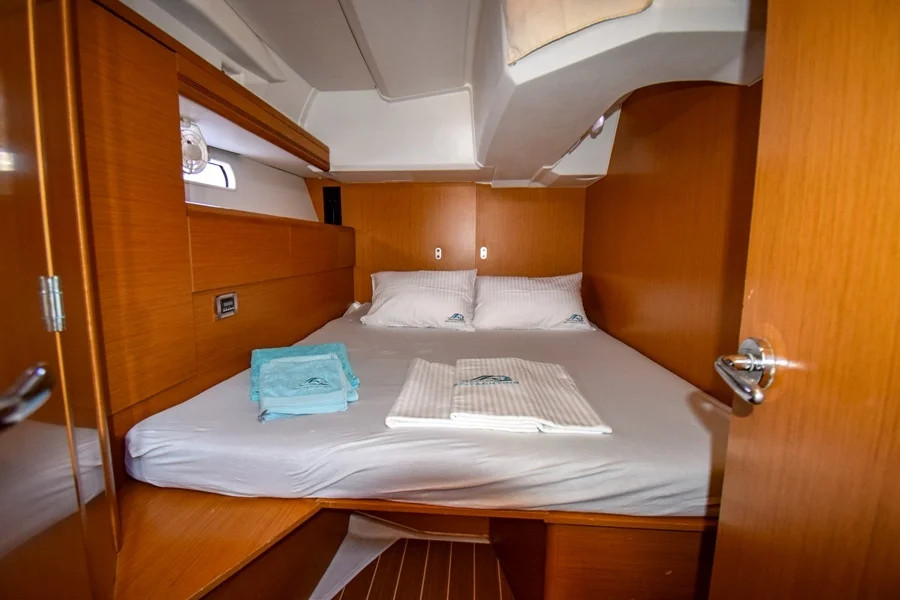 Jeanneau 53 — photo 11