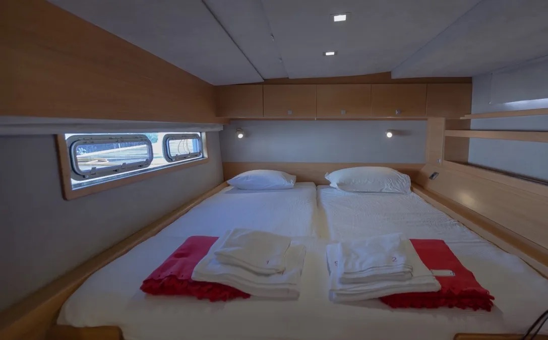 Catana 50 — photo 7