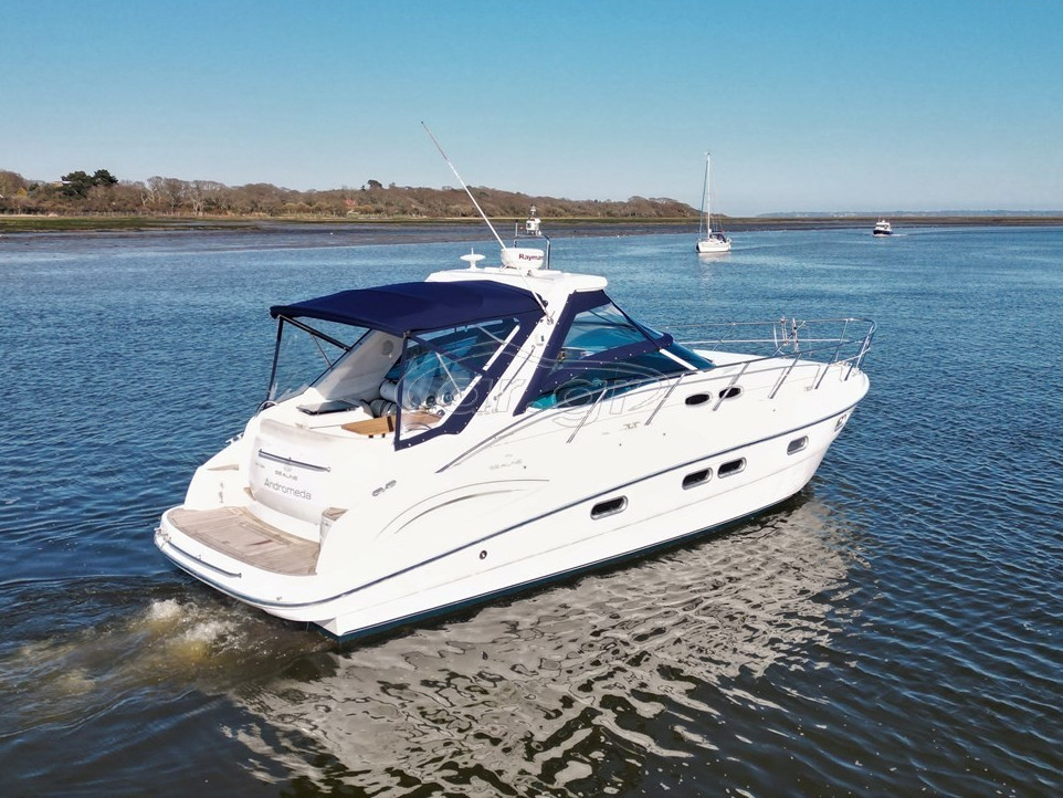 Sealine S38 — photo 1