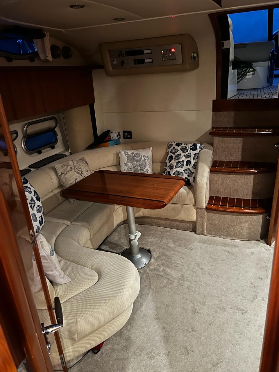 Sealine S38 — photo 23