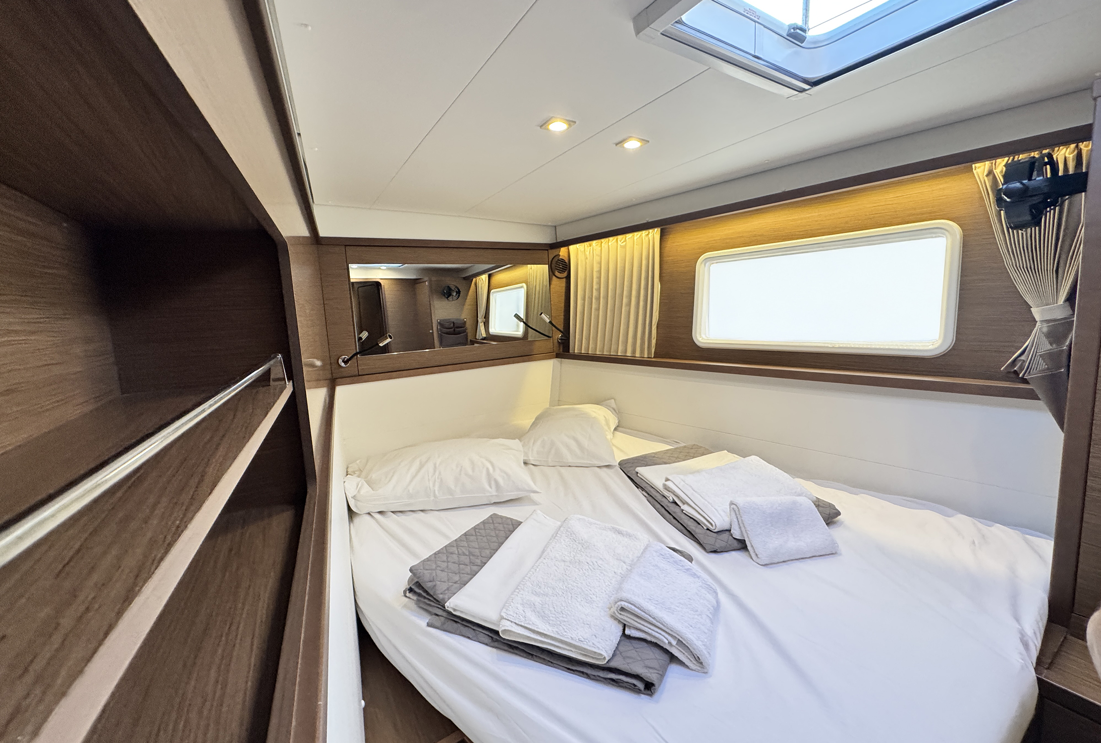 Lagoon 450 Sport — photo 5
