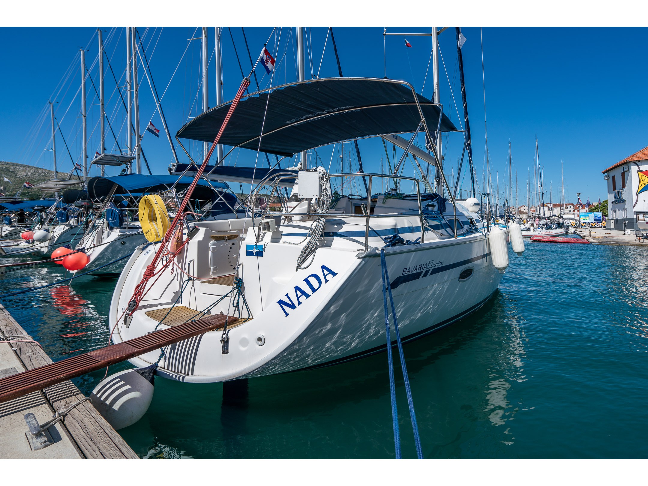 Bavaria 39 Cruiser — photo 1
