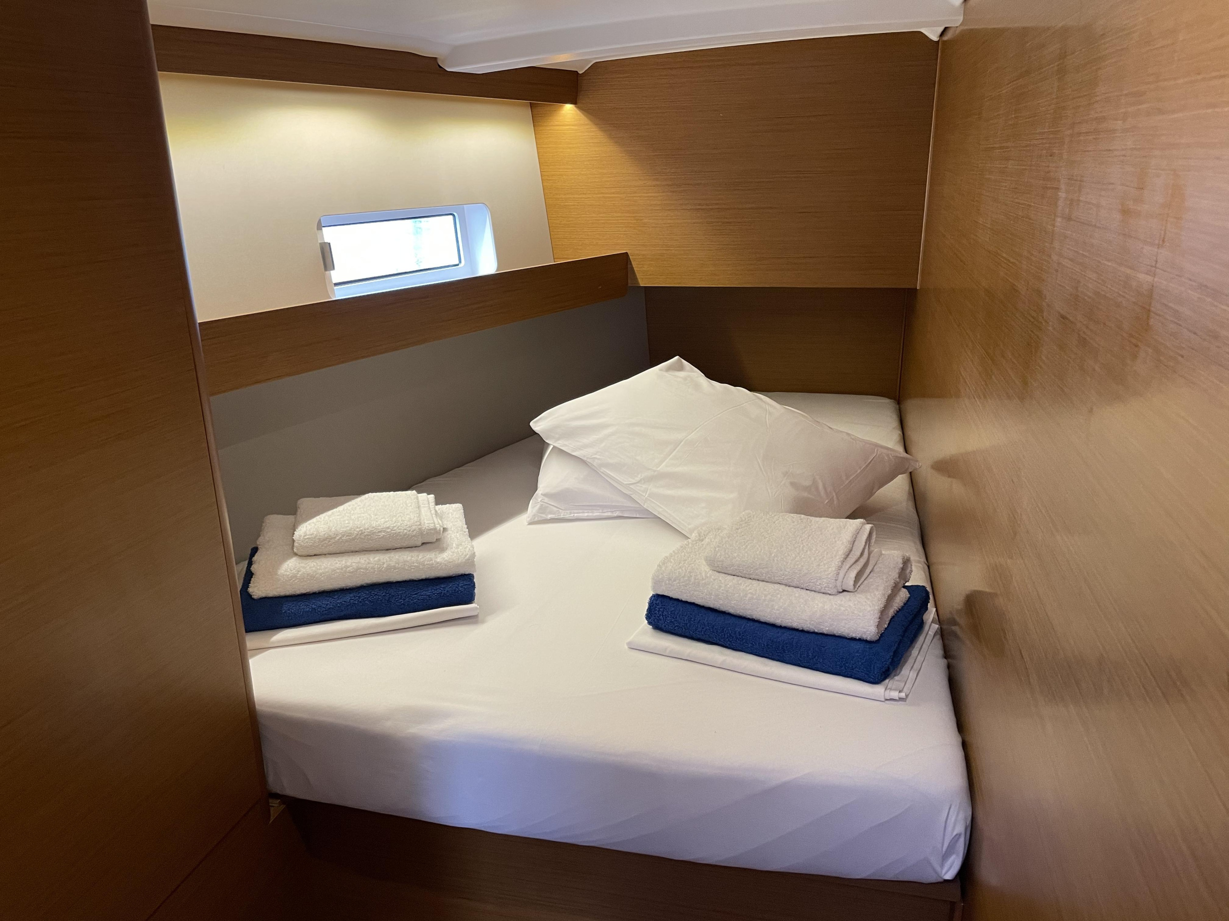 Sun Odyssey 490 — photo 15
