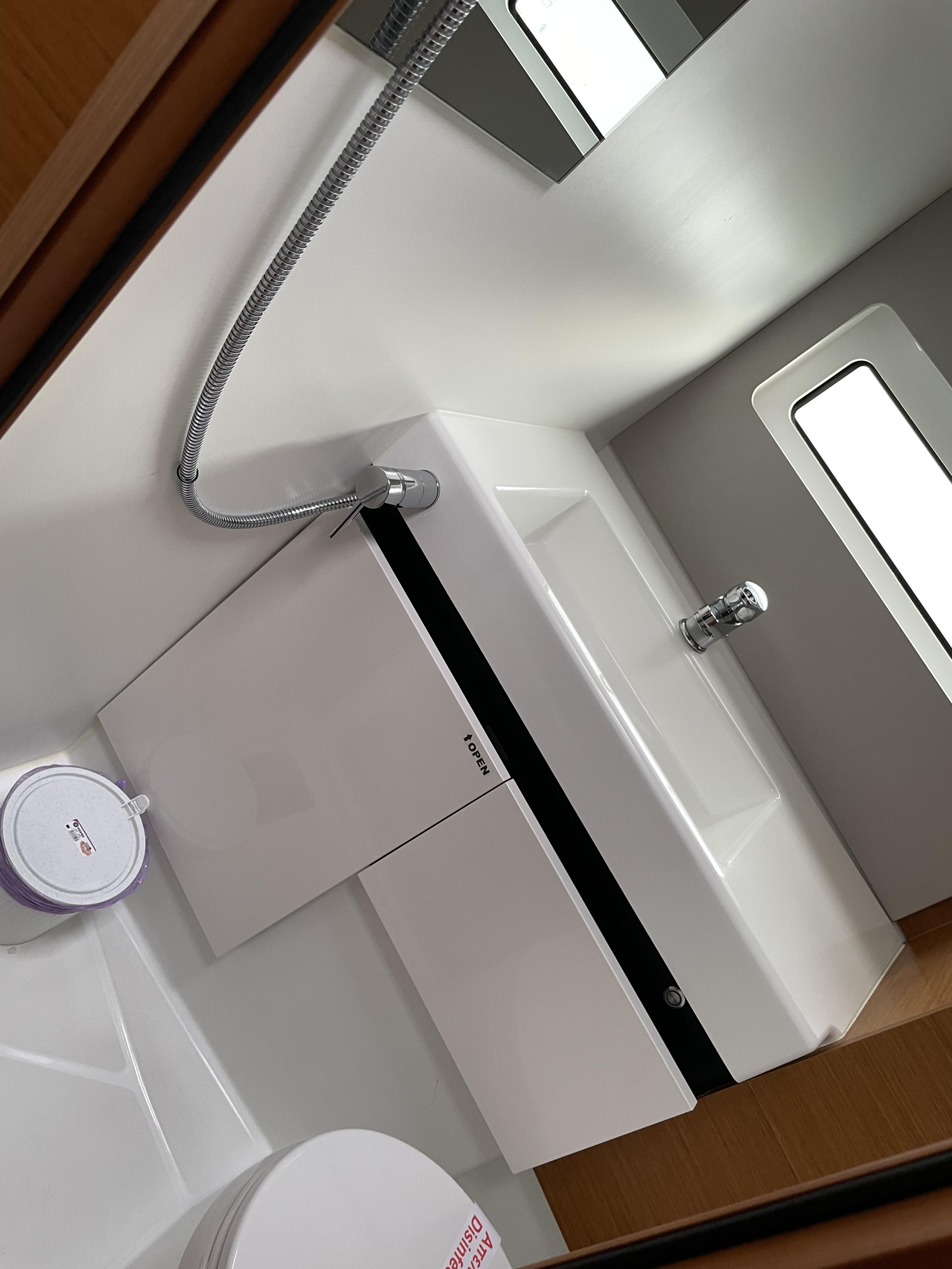 Sun Odyssey 490 — photo 16