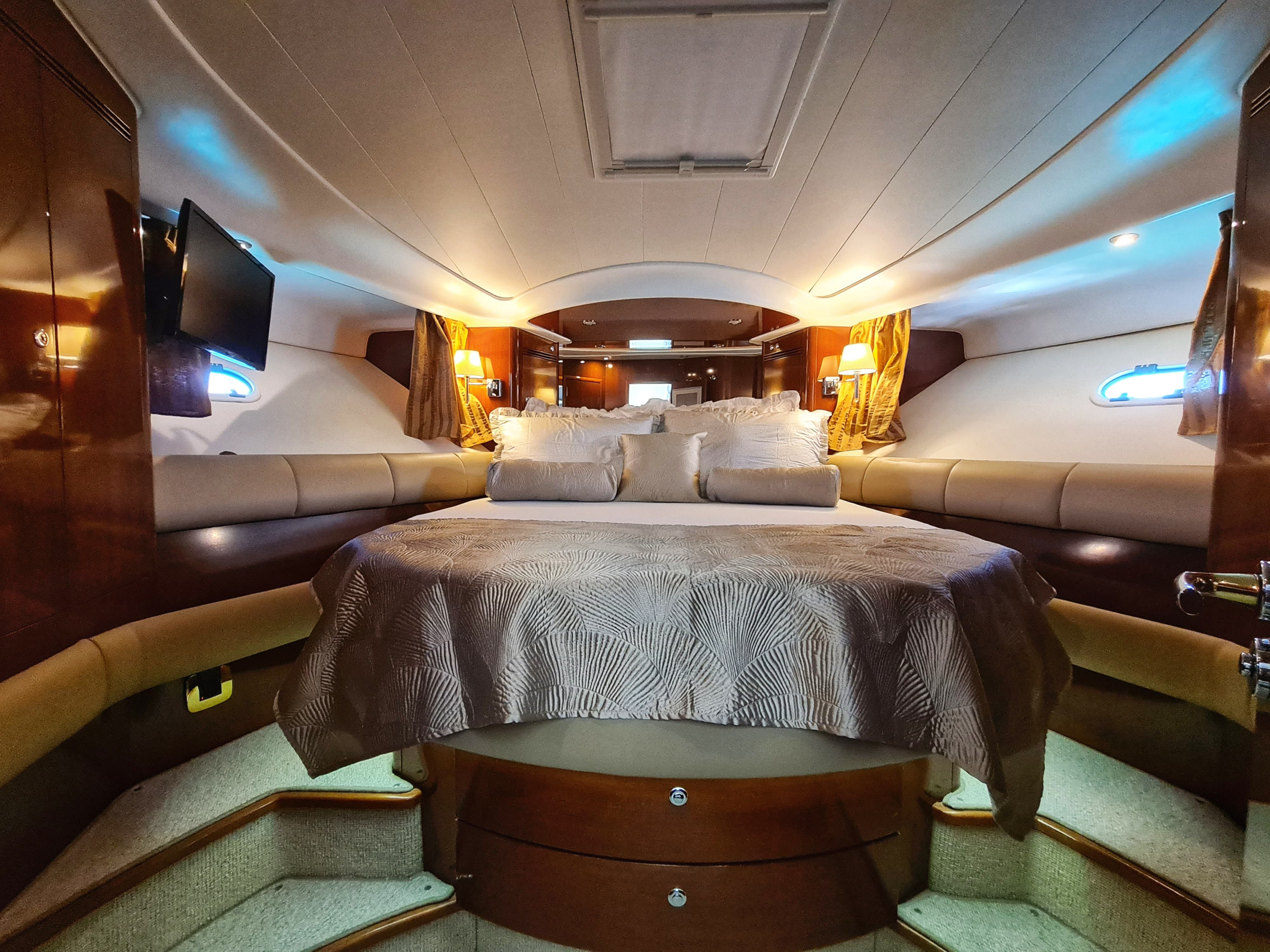 Jeanneau Prestige 46 Fly — photo 23