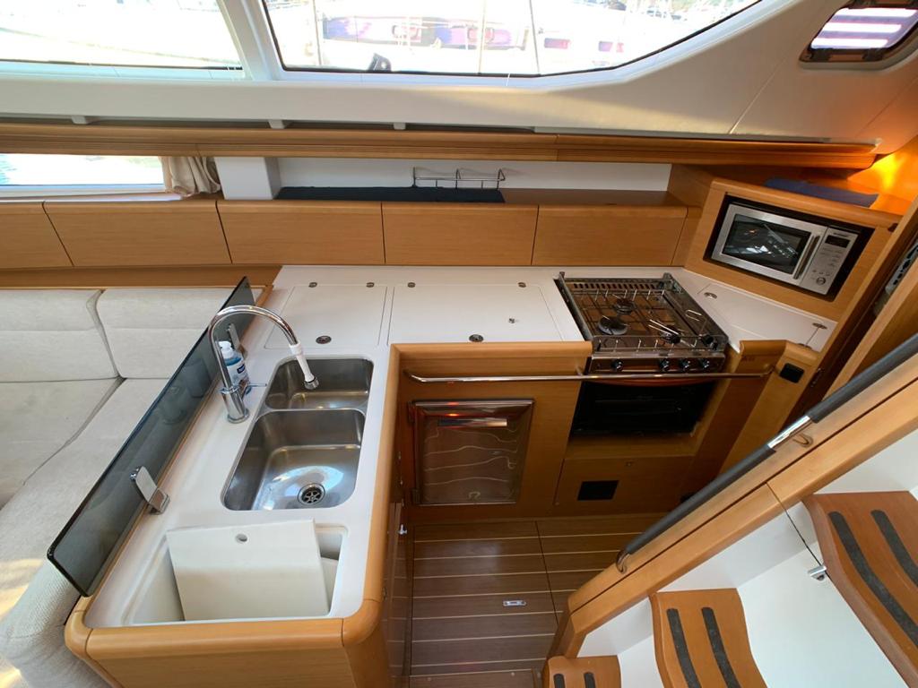 Sun Odyssey 45DS — photo 4