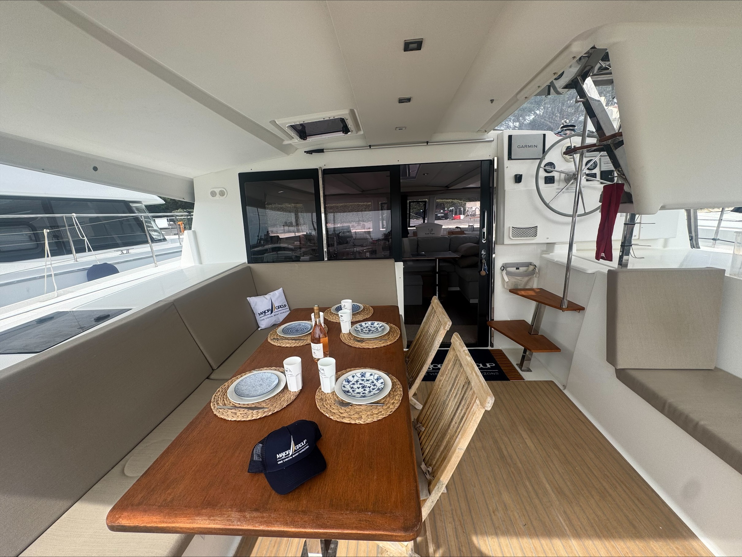 Lucia 40 (3cab) — photo 6