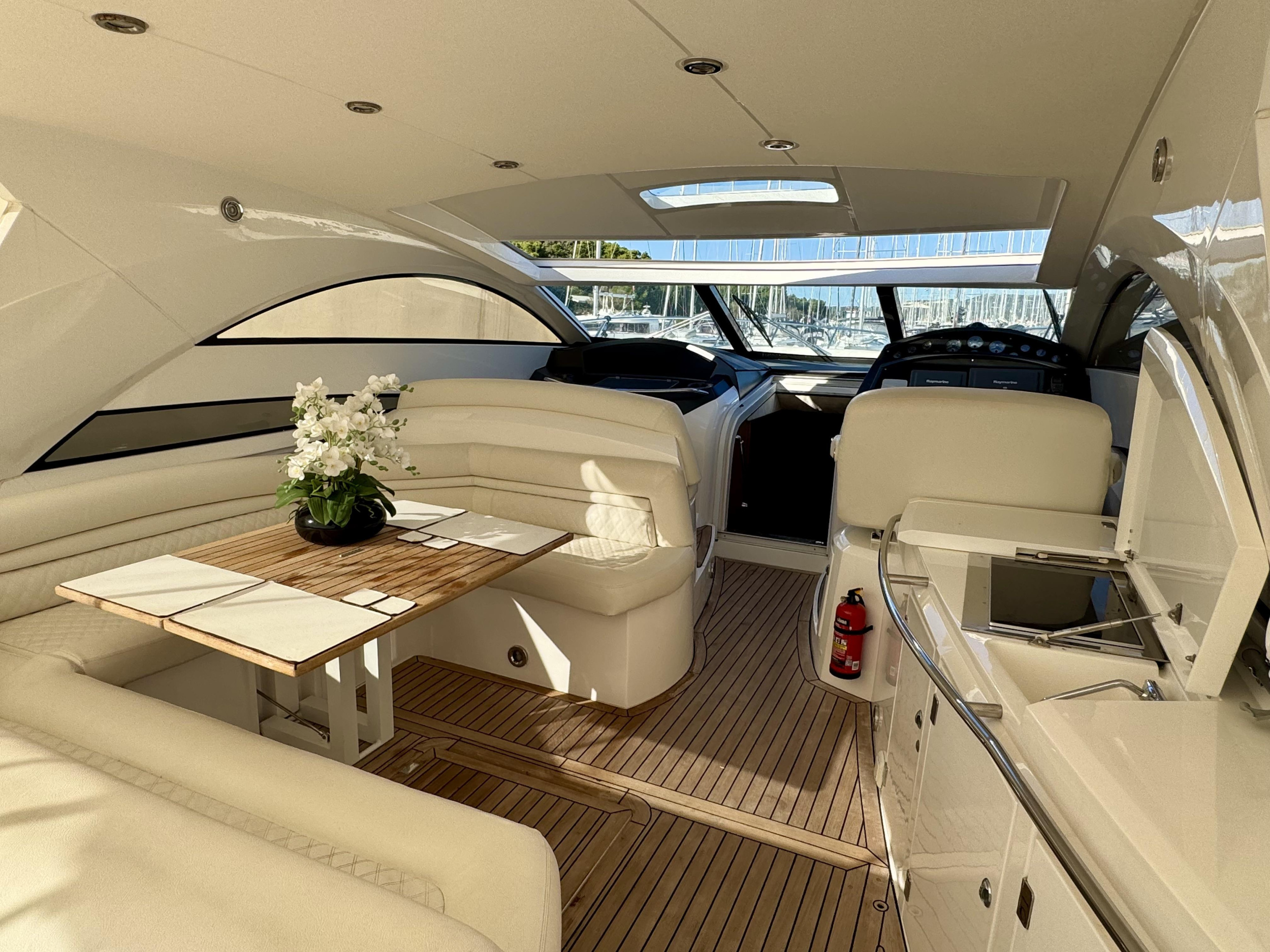 Sunseeker Portofino 53 — photo 2