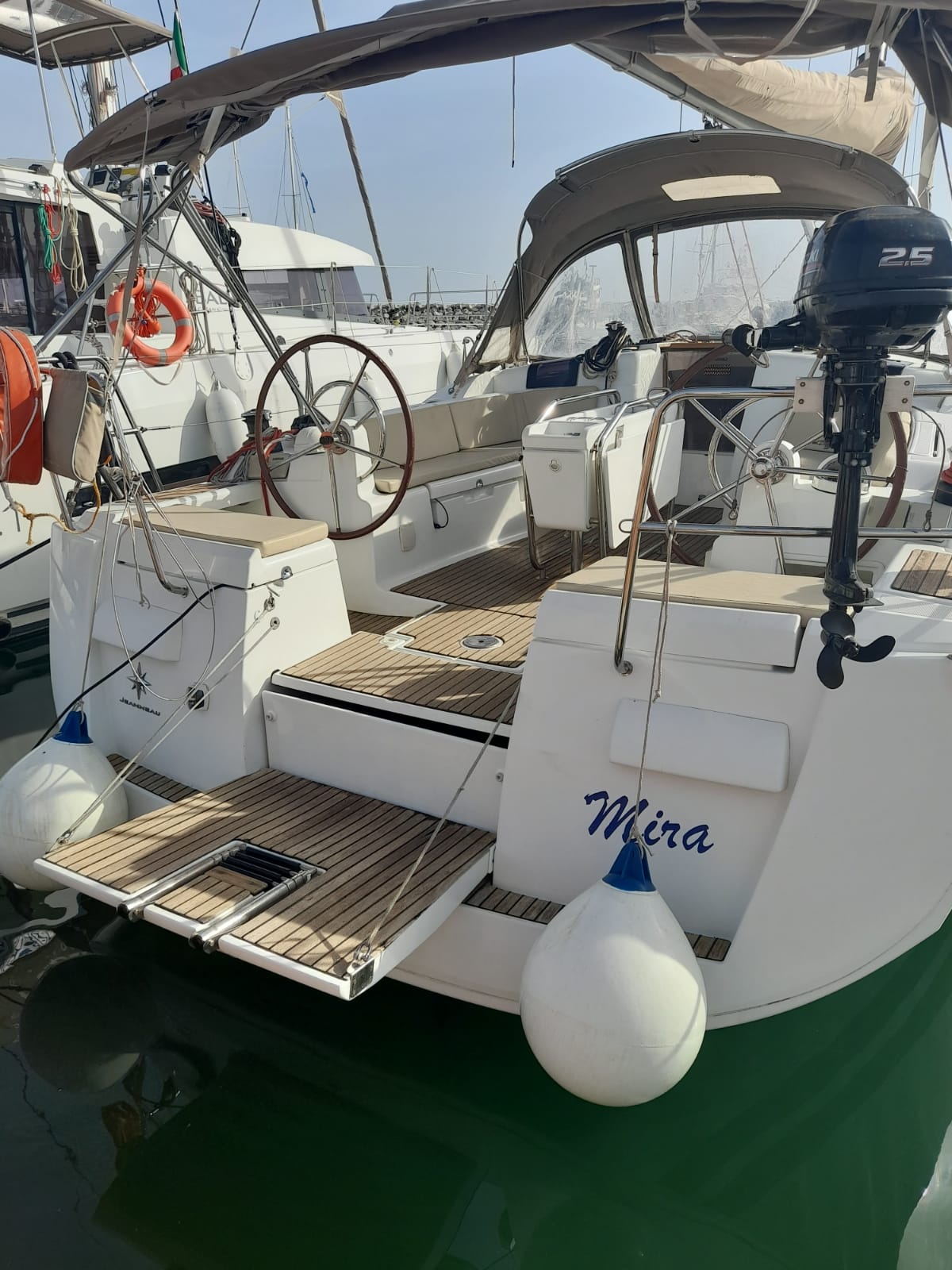 Sun Odyssey 439 — photo 2
