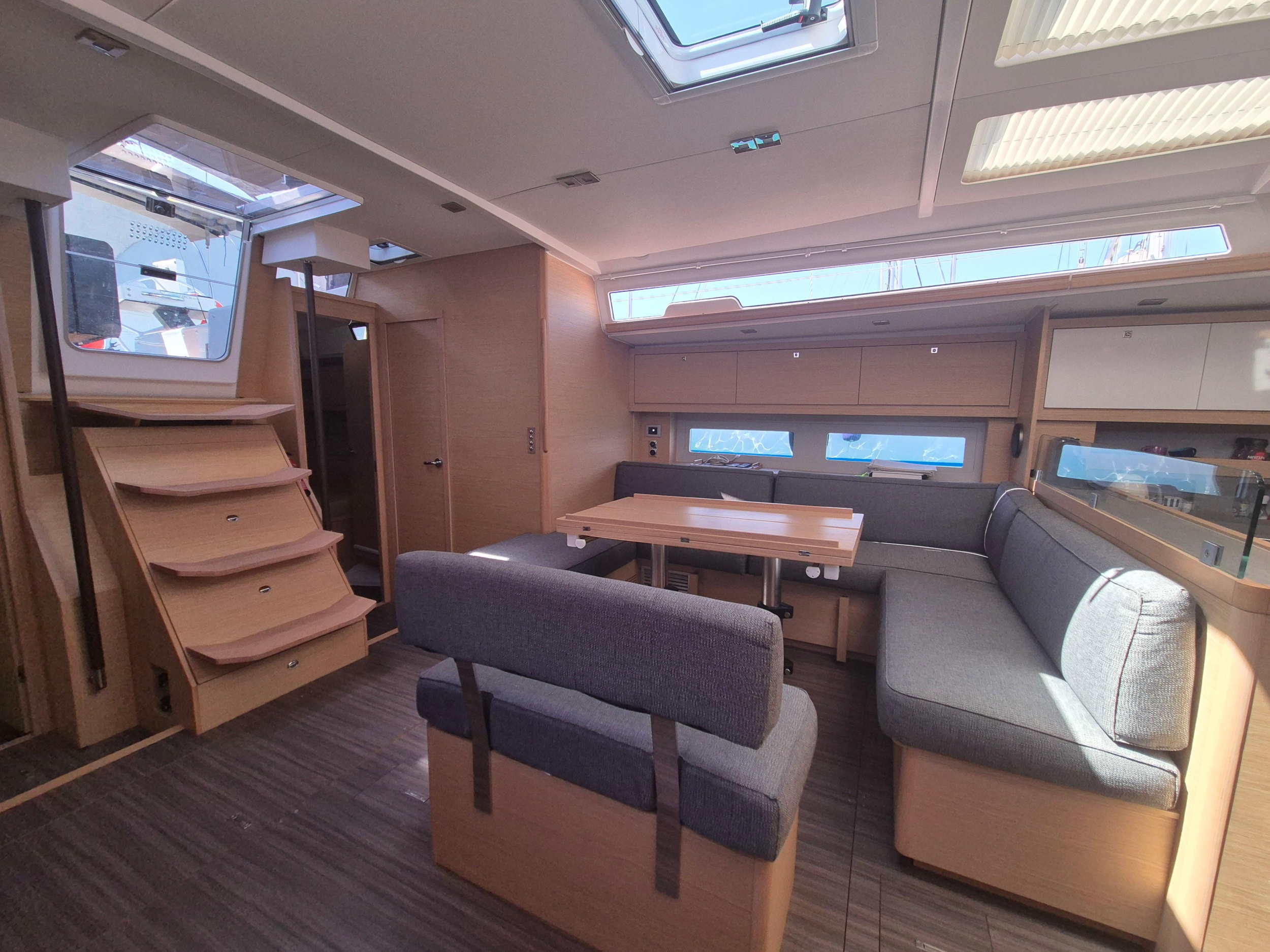 Dufour 530 — photo 19