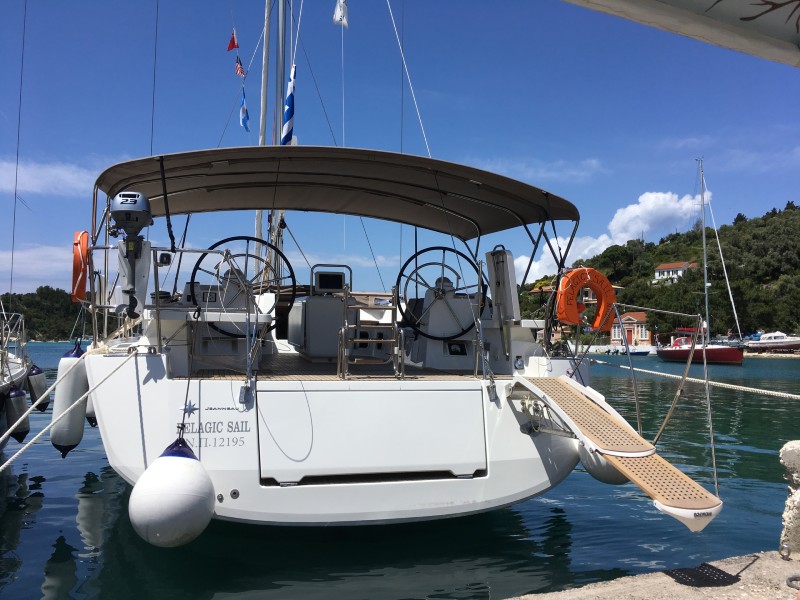 Jeanneau 54 — photo 1