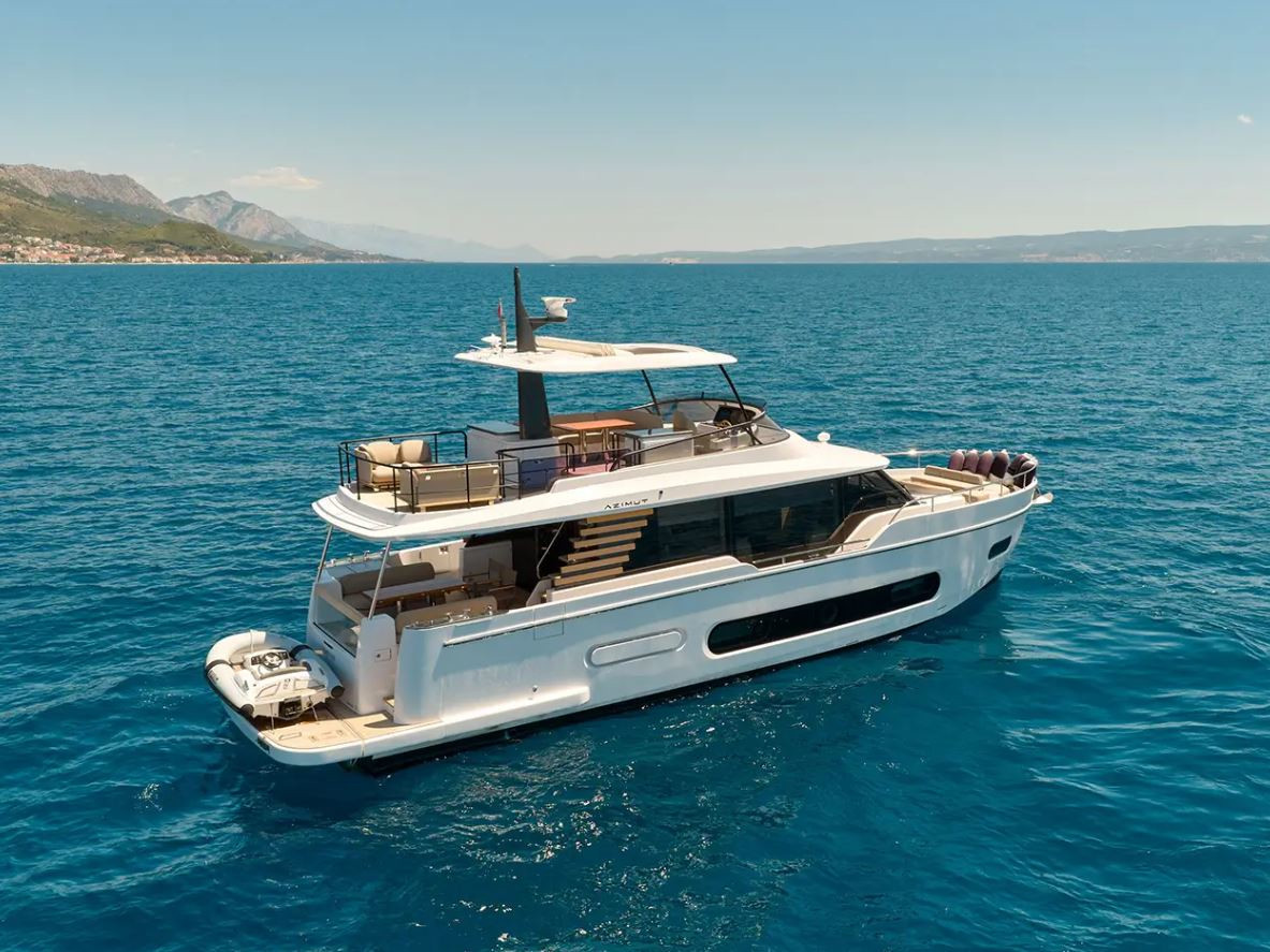Azimut Magellano 60 — photo 1