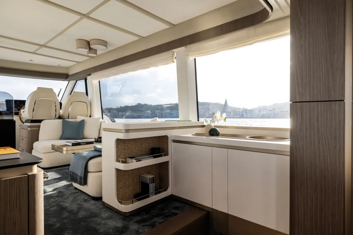 Azimut Magellano 60 — photo 8