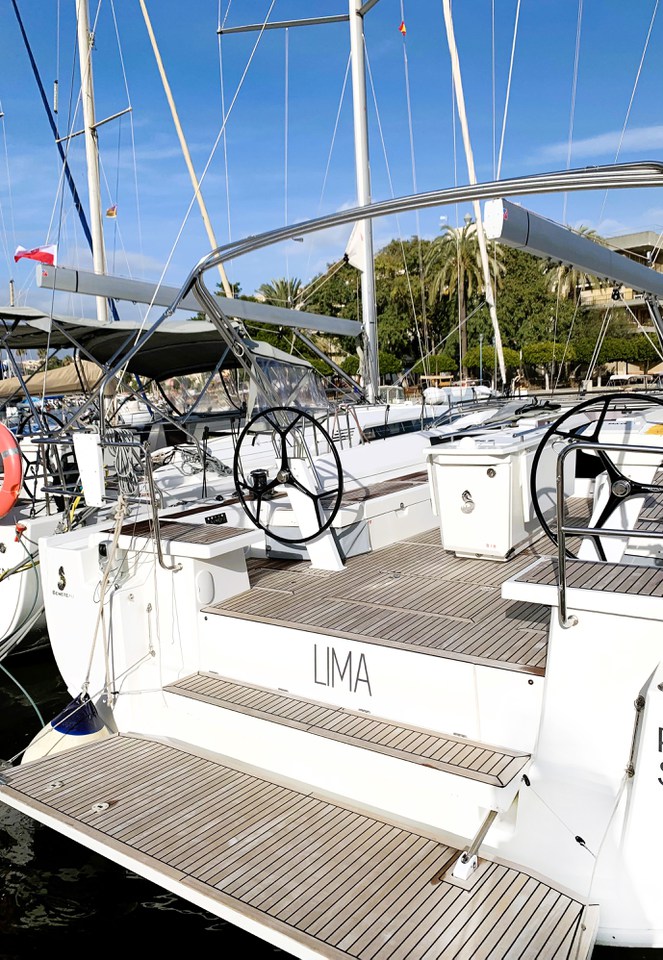 Oceanis 51.1 — photo 13