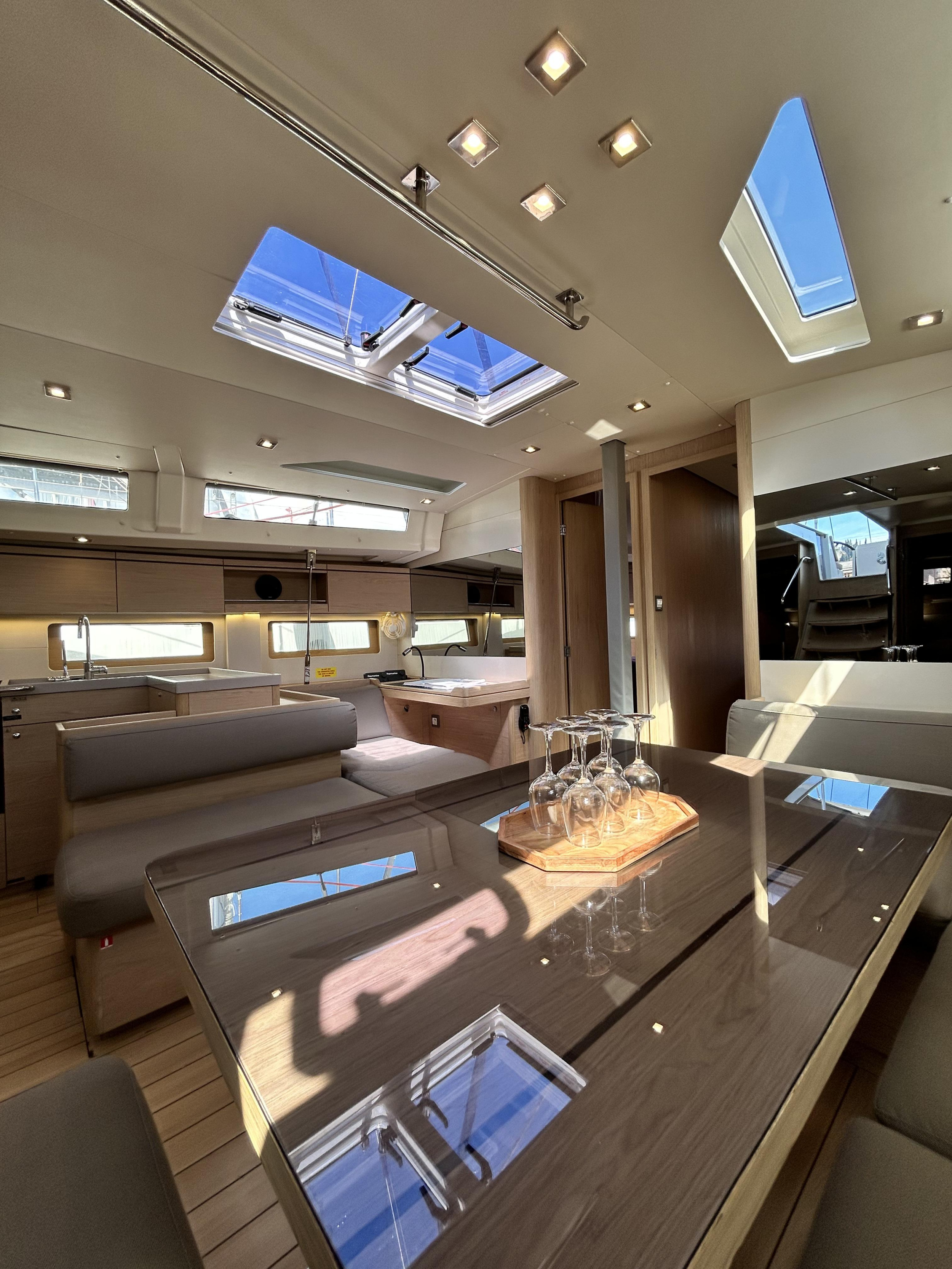 Oceanis 51.1 — photo 9