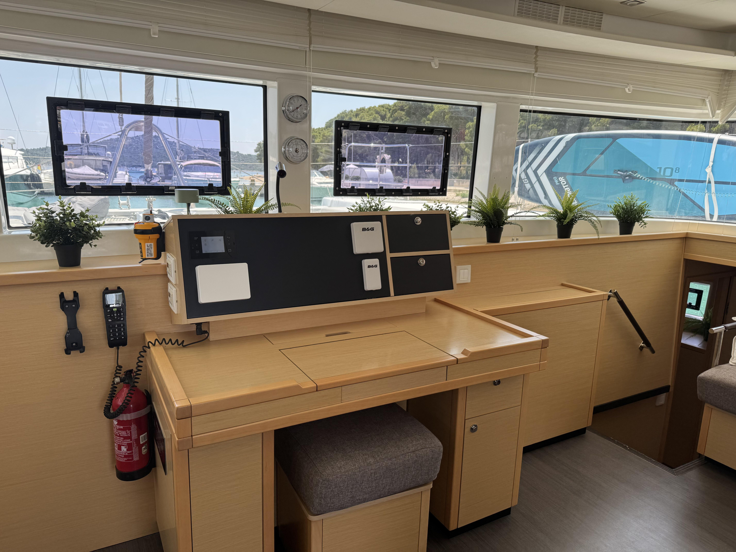 Lagoon 52F — photo 20